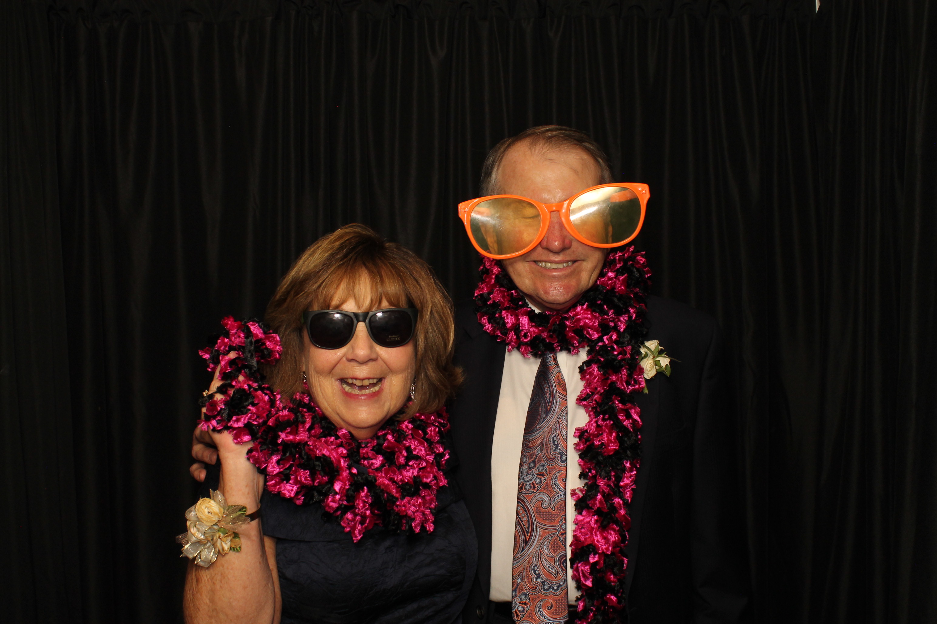 Sean & Alyssa Reception | View more photos from the event at gallery.photoboothcincy.com/u/PhotoBoothCincy/Sean-Alyssa-Reception