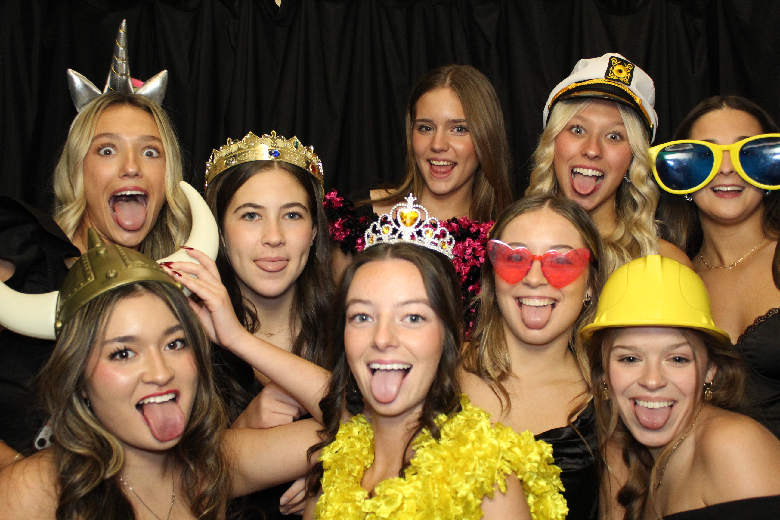Senior Dinner Dance | View more photos from the event at gallery.photoboothcincy.com/u/PhotoBoothCincy/Senior-Dinner-Dance