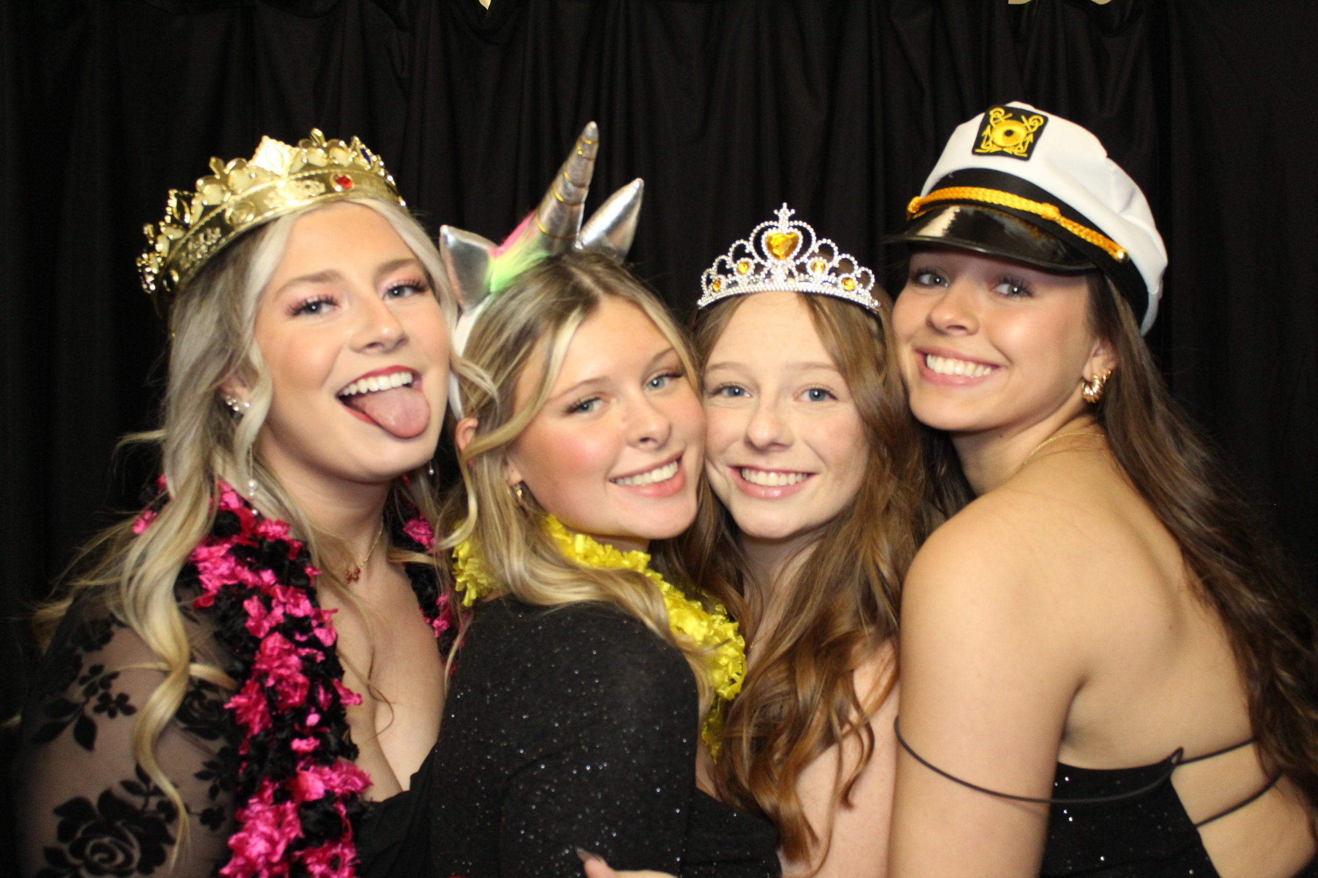 Senior Dinner Dance | View more photos from the event at gallery.photoboothcincy.com/u/PhotoBoothCincy/Senior-Dinner-Dance