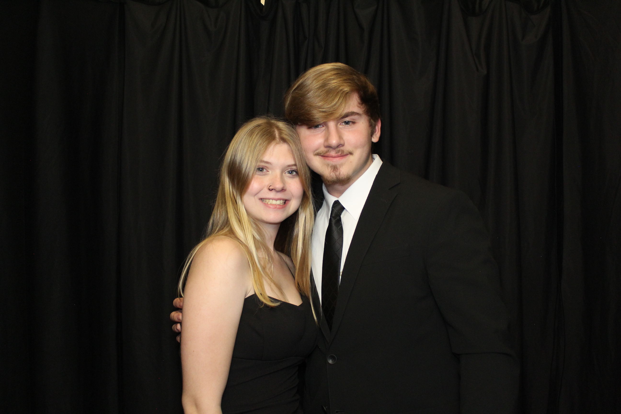 Senior Dinner Dance | View more photos from the event at gallery.photoboothcincy.com/u/PhotoBoothCincy/Senior-Dinner-Dance