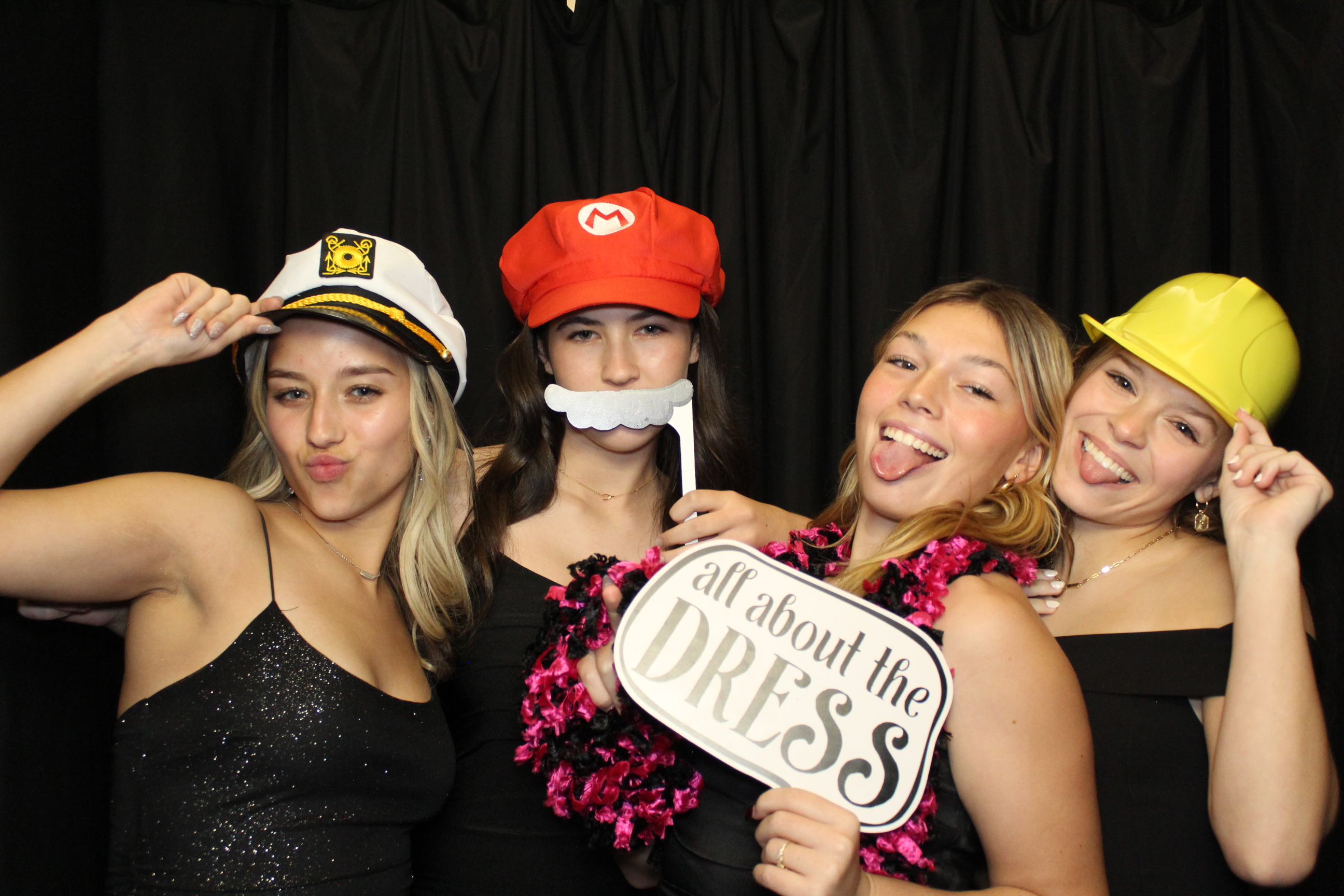 Senior Dinner Dance | View more photos from the event at gallery.photoboothcincy.com/u/PhotoBoothCincy/Senior-Dinner-Dance