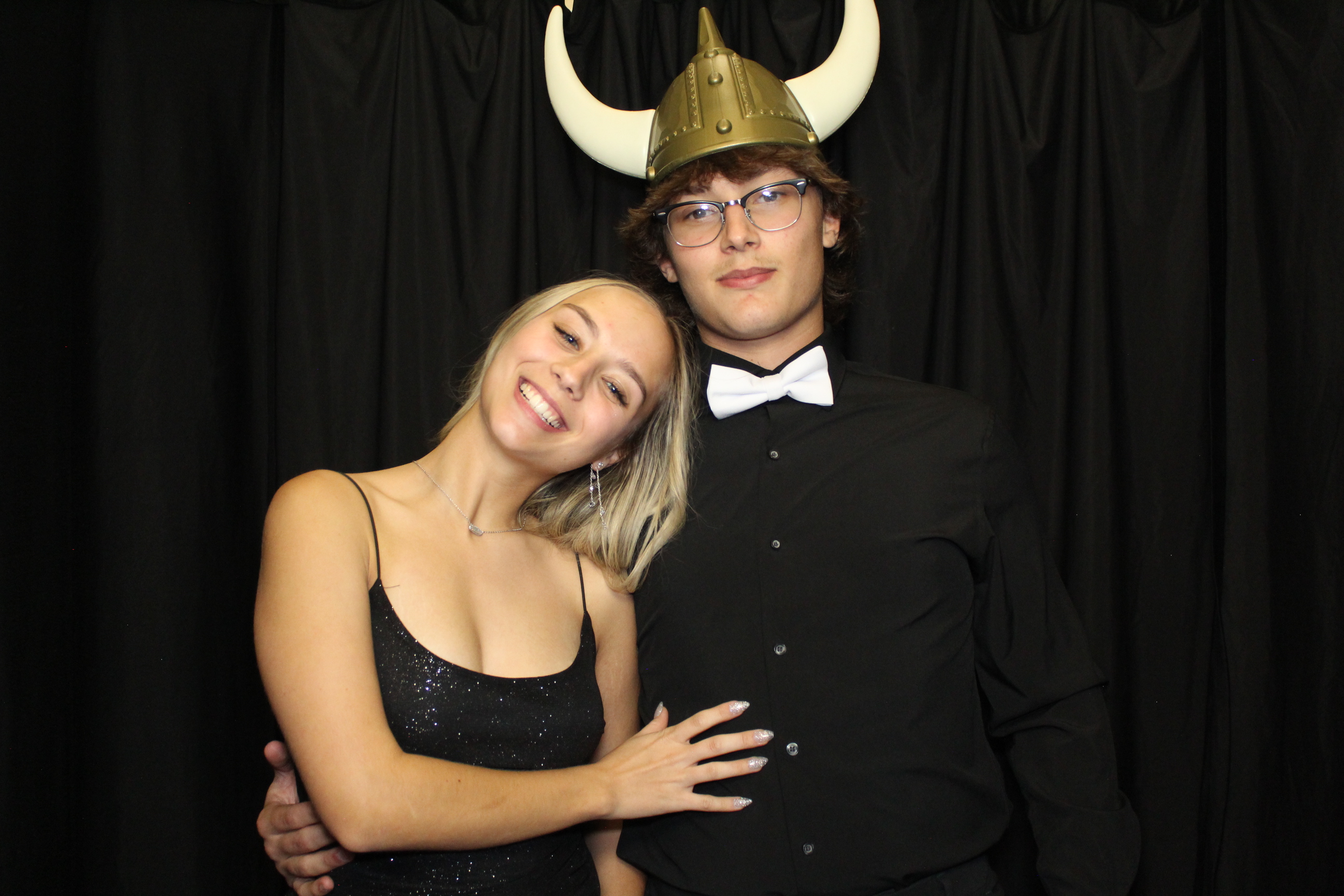 Senior Dinner Dance | View more photos from the event at gallery.photoboothcincy.com/u/PhotoBoothCincy/Senior-Dinner-Dance
