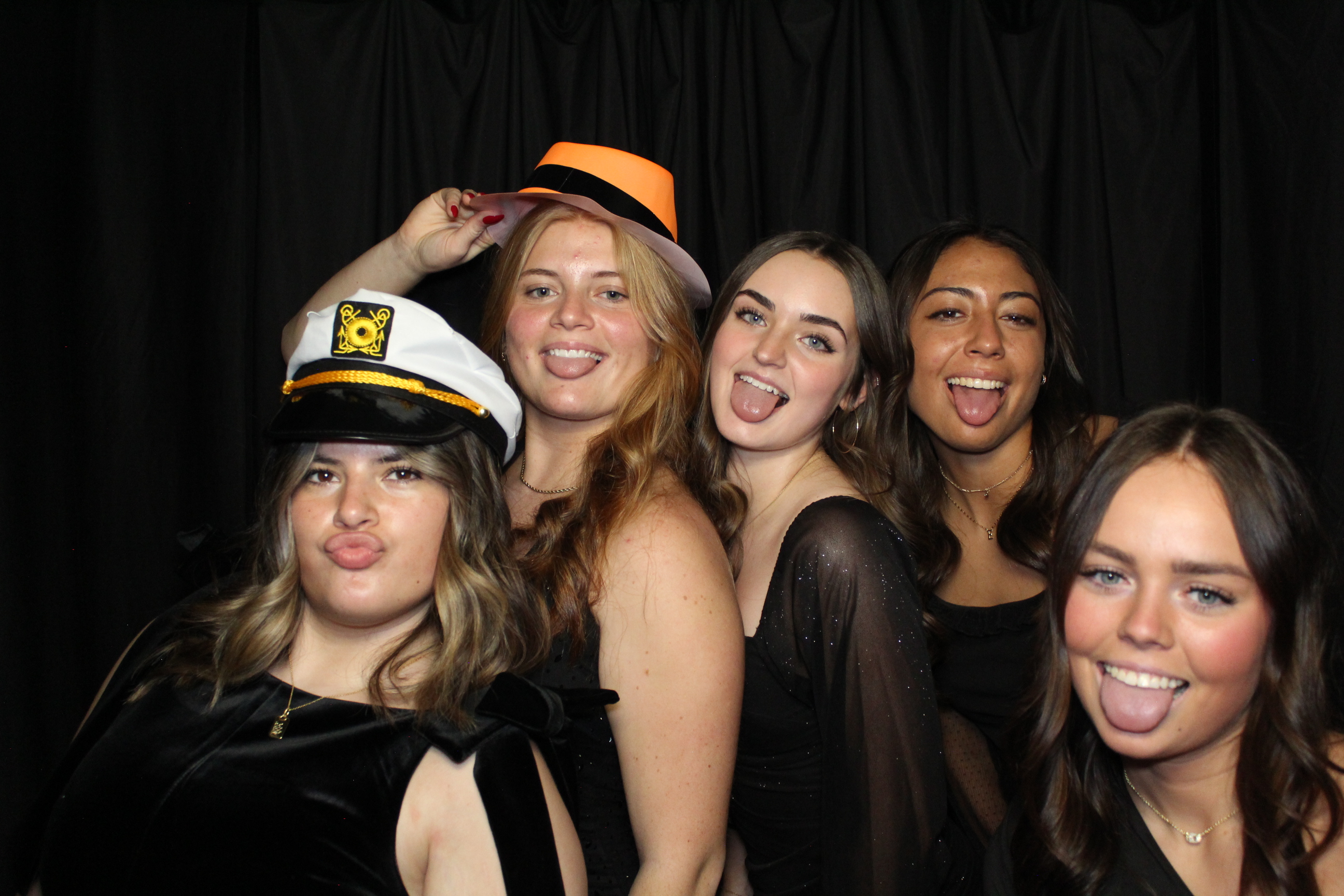 Senior Dinner Dance | View more photos from the event at gallery.photoboothcincy.com/u/PhotoBoothCincy/Senior-Dinner-Dance