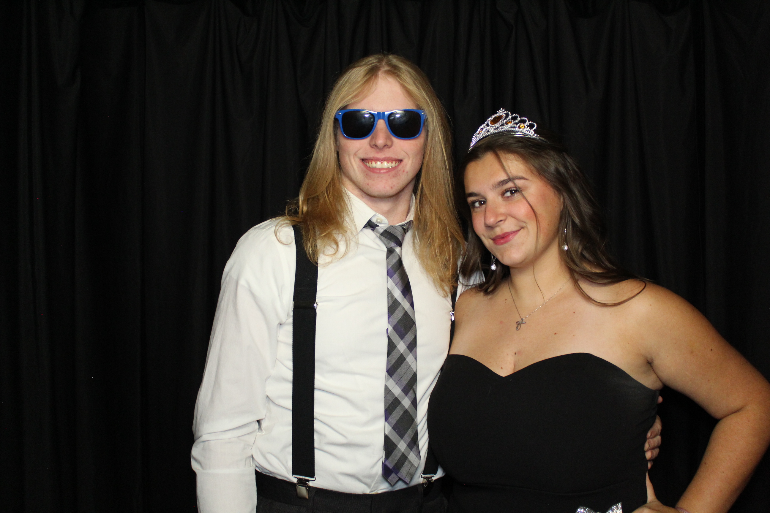 Senior Dinner Dance | View more photos from the event at gallery.photoboothcincy.com/u/PhotoBoothCincy/Senior-Dinner-Dance