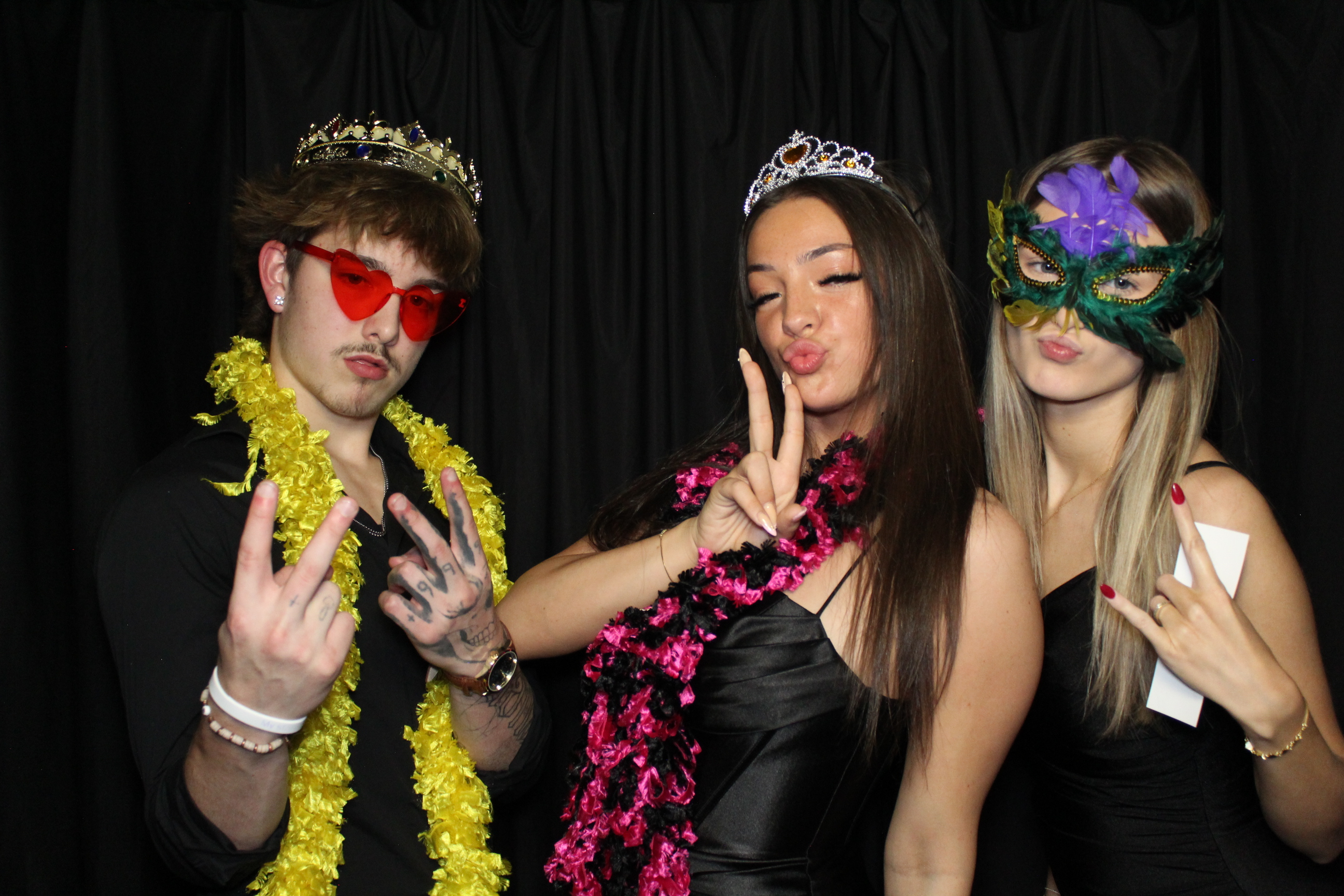 Senior Dinner Dance | View more photos from the event at gallery.photoboothcincy.com/u/PhotoBoothCincy/Senior-Dinner-Dance