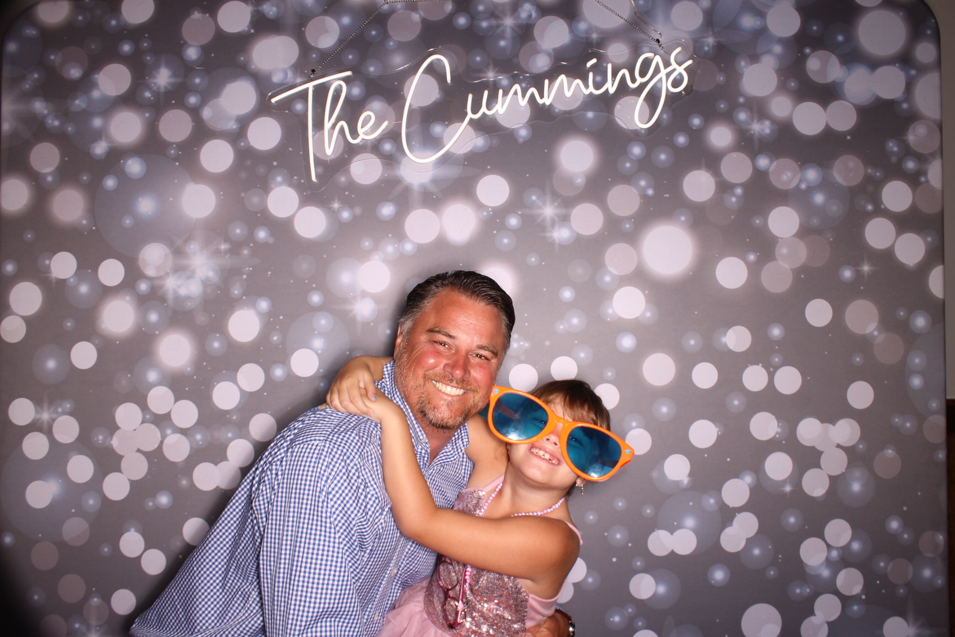 Shelbi Yoe | View more photos from the event at gallery.photoboothcincy.com/u/PhotoBoothCincy/Shelbi-Yoe