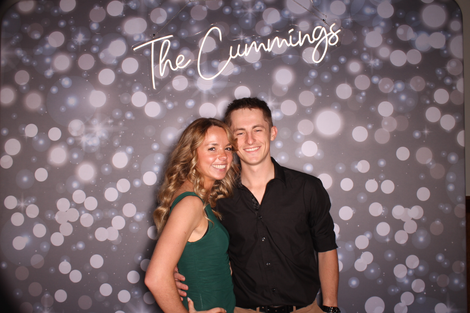 Shelbi Yoe | View more photos from the event at gallery.photoboothcincy.com/u/PhotoBoothCincy/Shelbi-Yoe