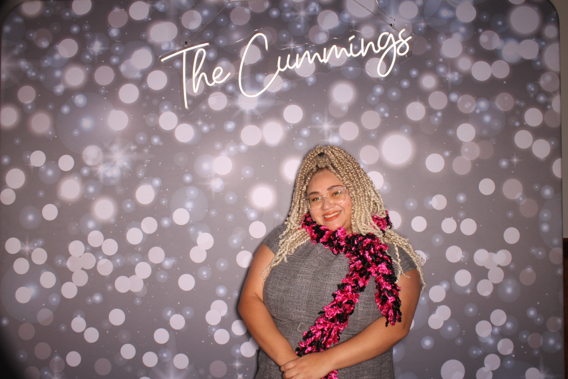 Shelbi Yoe | View more photos from the event at gallery.photoboothcincy.com/u/PhotoBoothCincy/Shelbi-Yoe