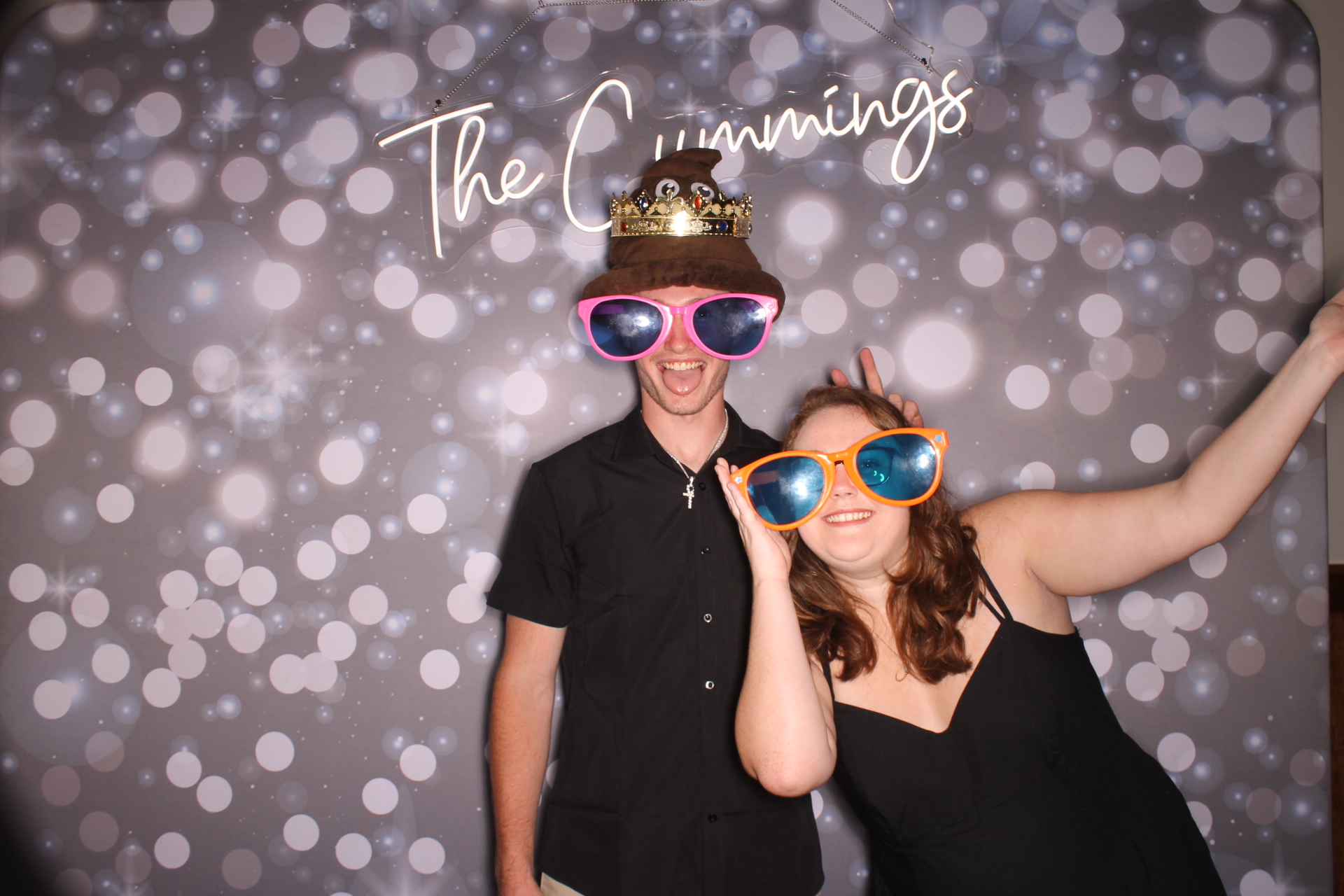 Shelbi Yoe | View more photos from the event at gallery.photoboothcincy.com/u/PhotoBoothCincy/Shelbi-Yoe