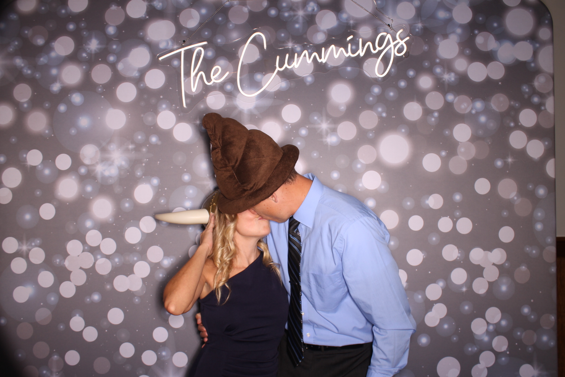 Shelbi Yoe | View more photos from the event at gallery.photoboothcincy.com/u/PhotoBoothCincy/Shelbi-Yoe