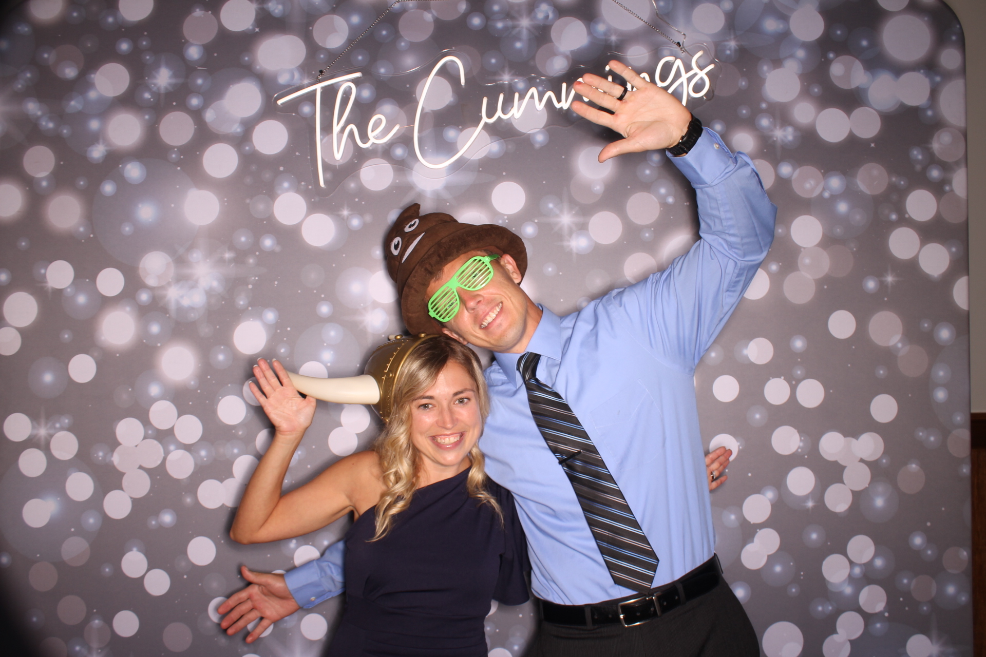 Shelbi Yoe | View more photos from the event at gallery.photoboothcincy.com/u/PhotoBoothCincy/Shelbi-Yoe