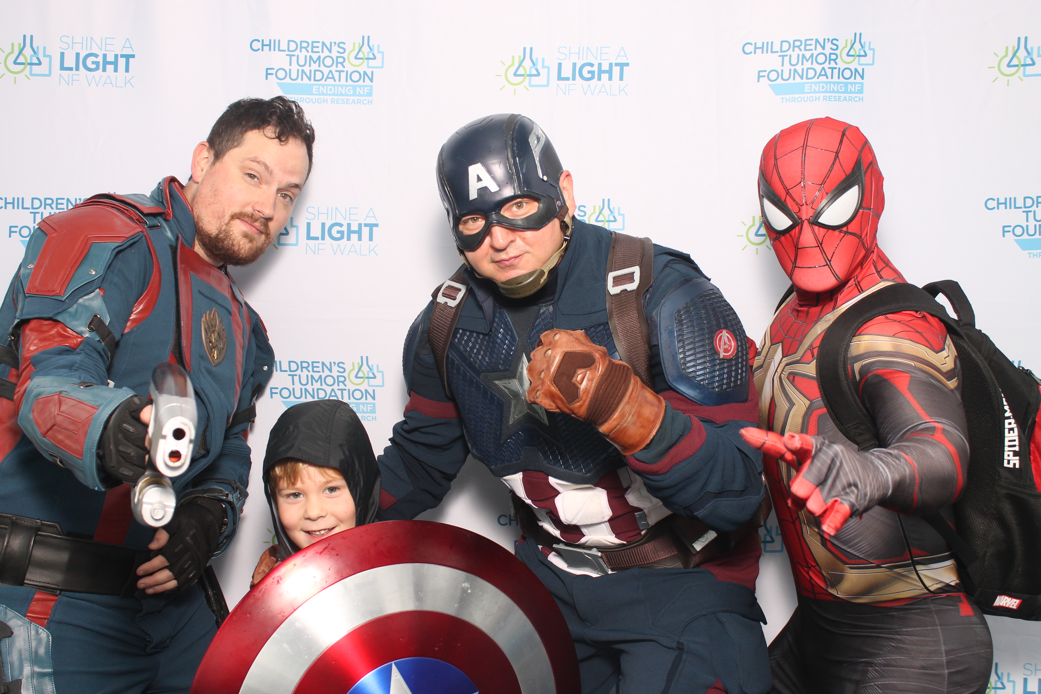 Shine A Light NF Walk | View more photos from the event at gallery.photoboothcincy.com/u/PhotoBoothCincy/Shine-A-Light-NF-Walk