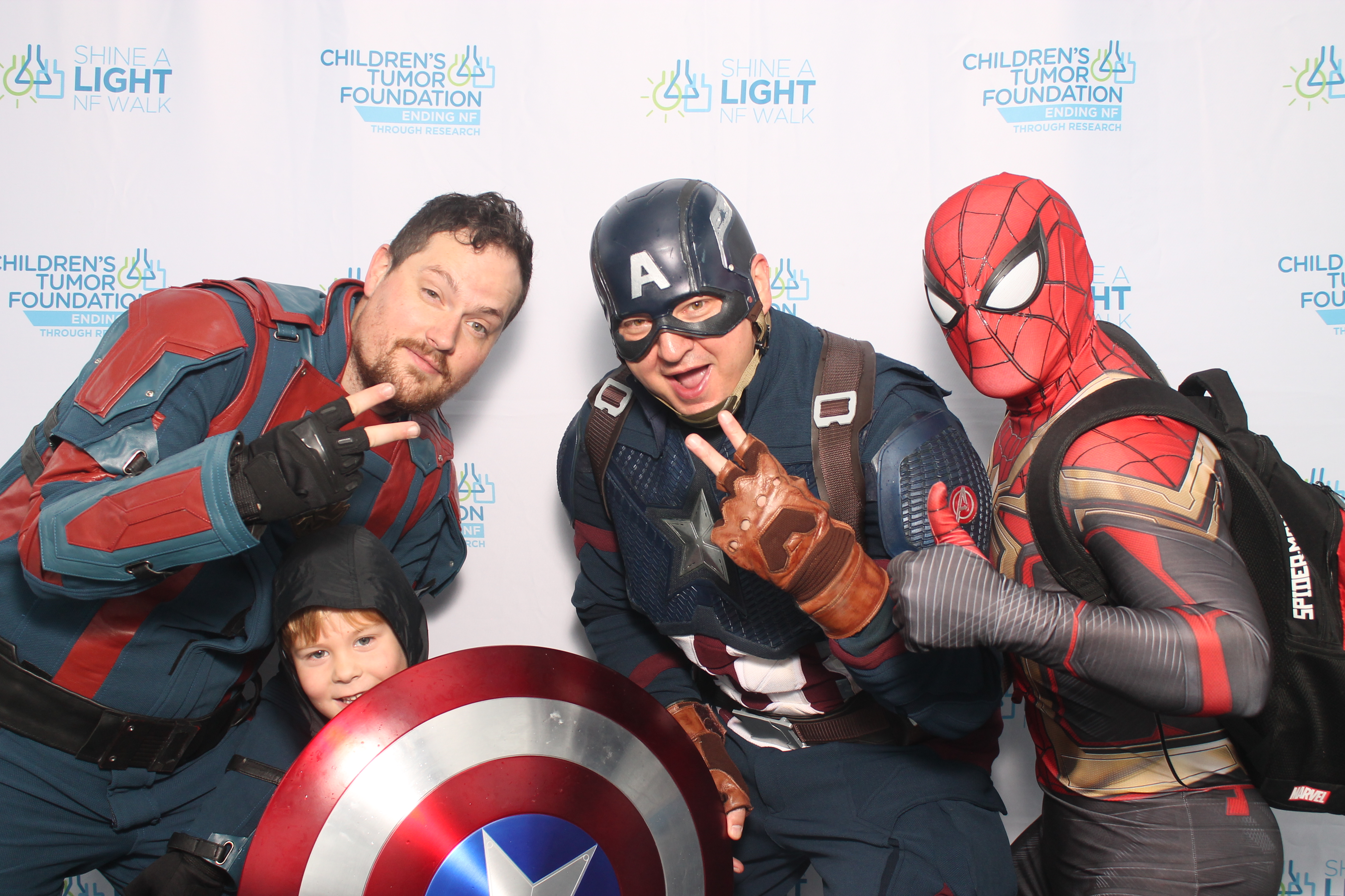 Shine A Light NF Walk | View more photos from the event at gallery.photoboothcincy.com/u/PhotoBoothCincy/Shine-A-Light-NF-Walk