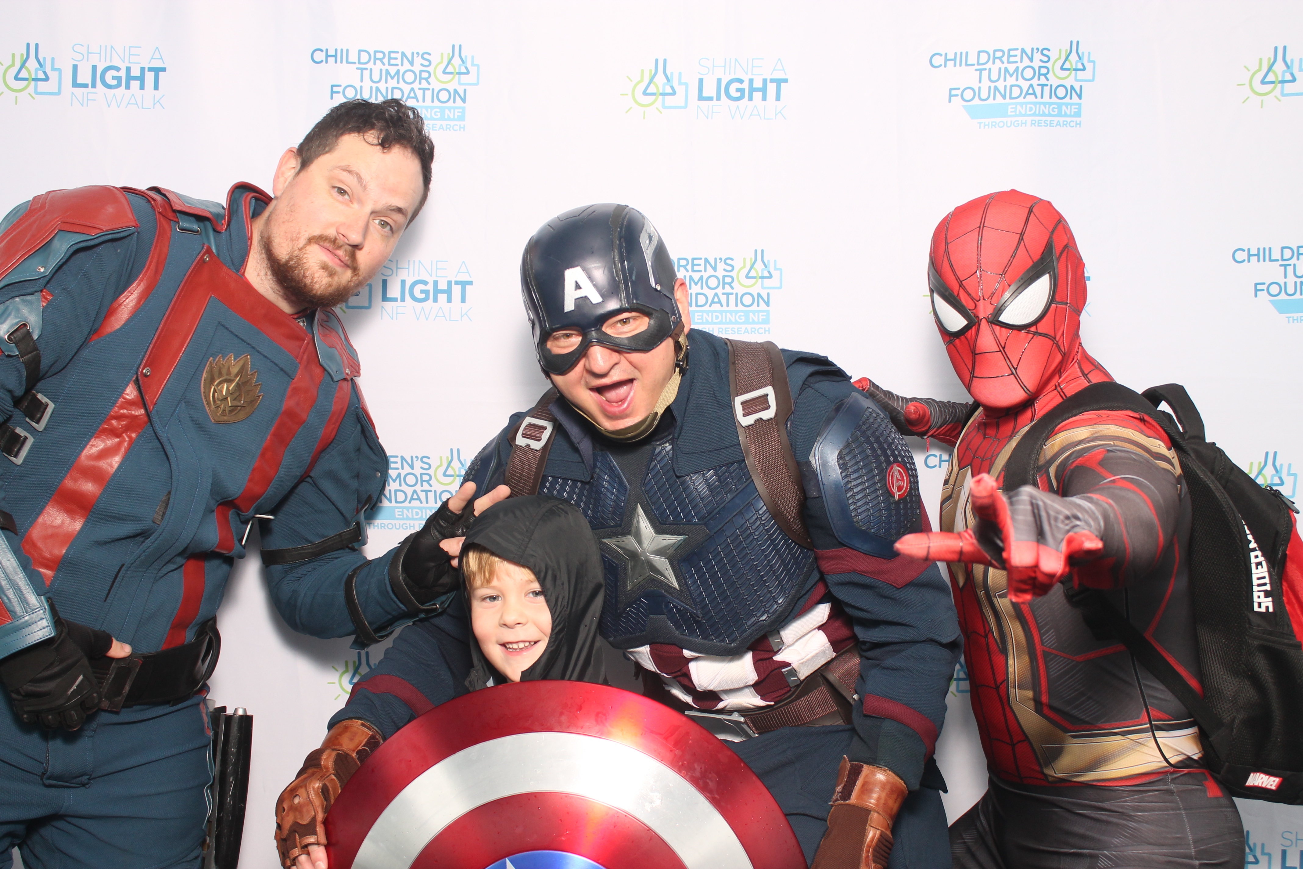 Shine A Light NF Walk | View more photos from the event at gallery.photoboothcincy.com/u/PhotoBoothCincy/Shine-A-Light-NF-Walk