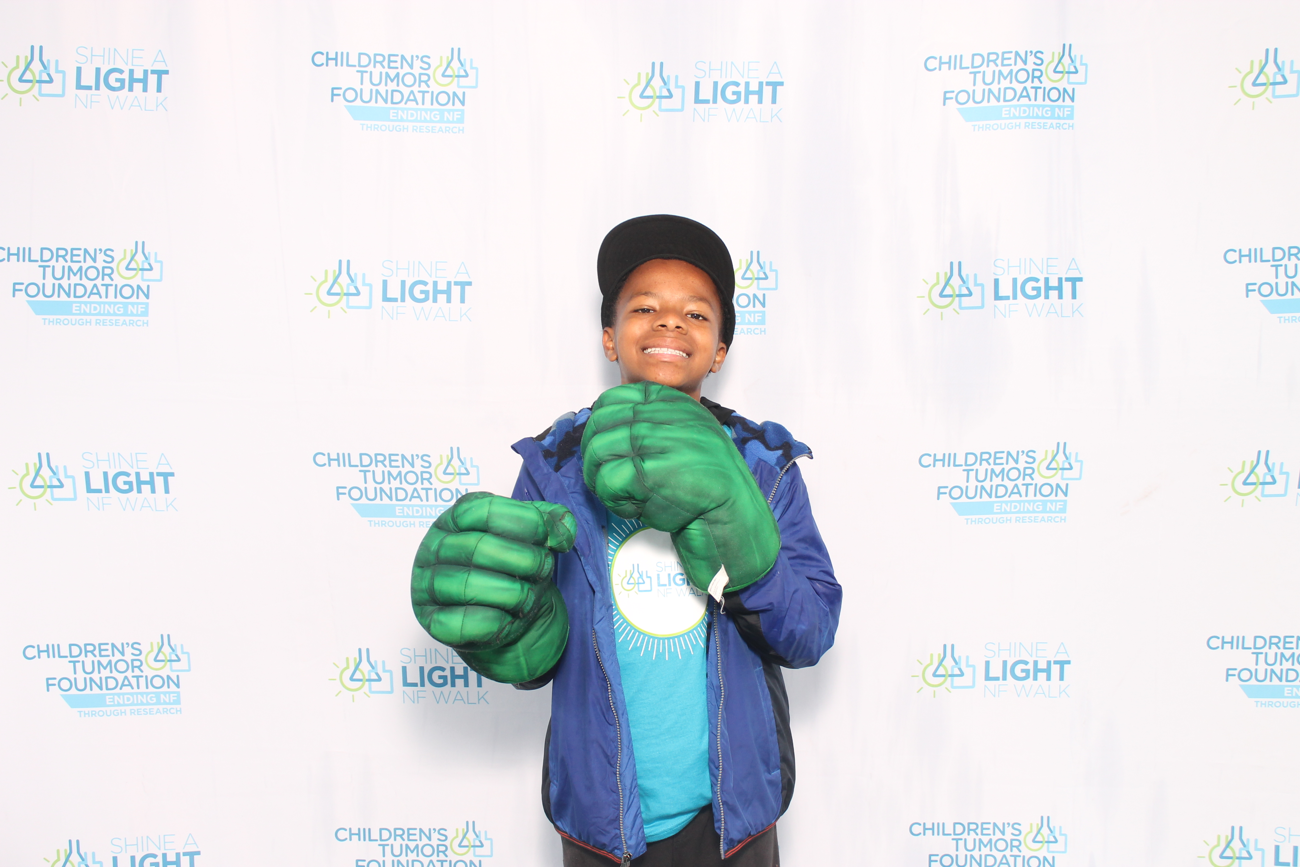 Shine A Light NF Walk | View more photos from the event at gallery.photoboothcincy.com/u/PhotoBoothCincy/Shine-A-Light-NF-Walk