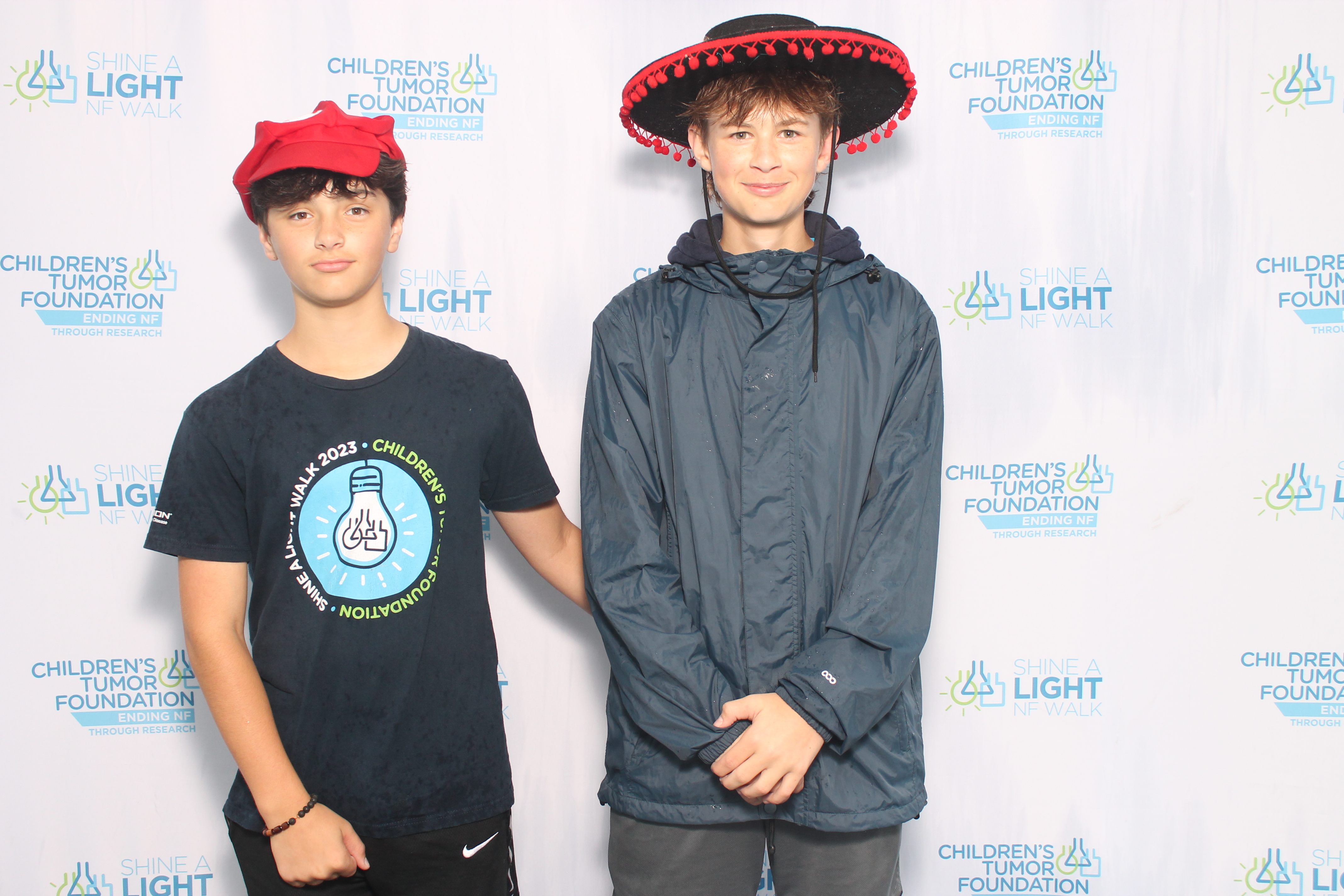 Shine A Light NF Walk | View more photos from the event at gallery.photoboothcincy.com/u/PhotoBoothCincy/Shine-A-Light-NF-Walk