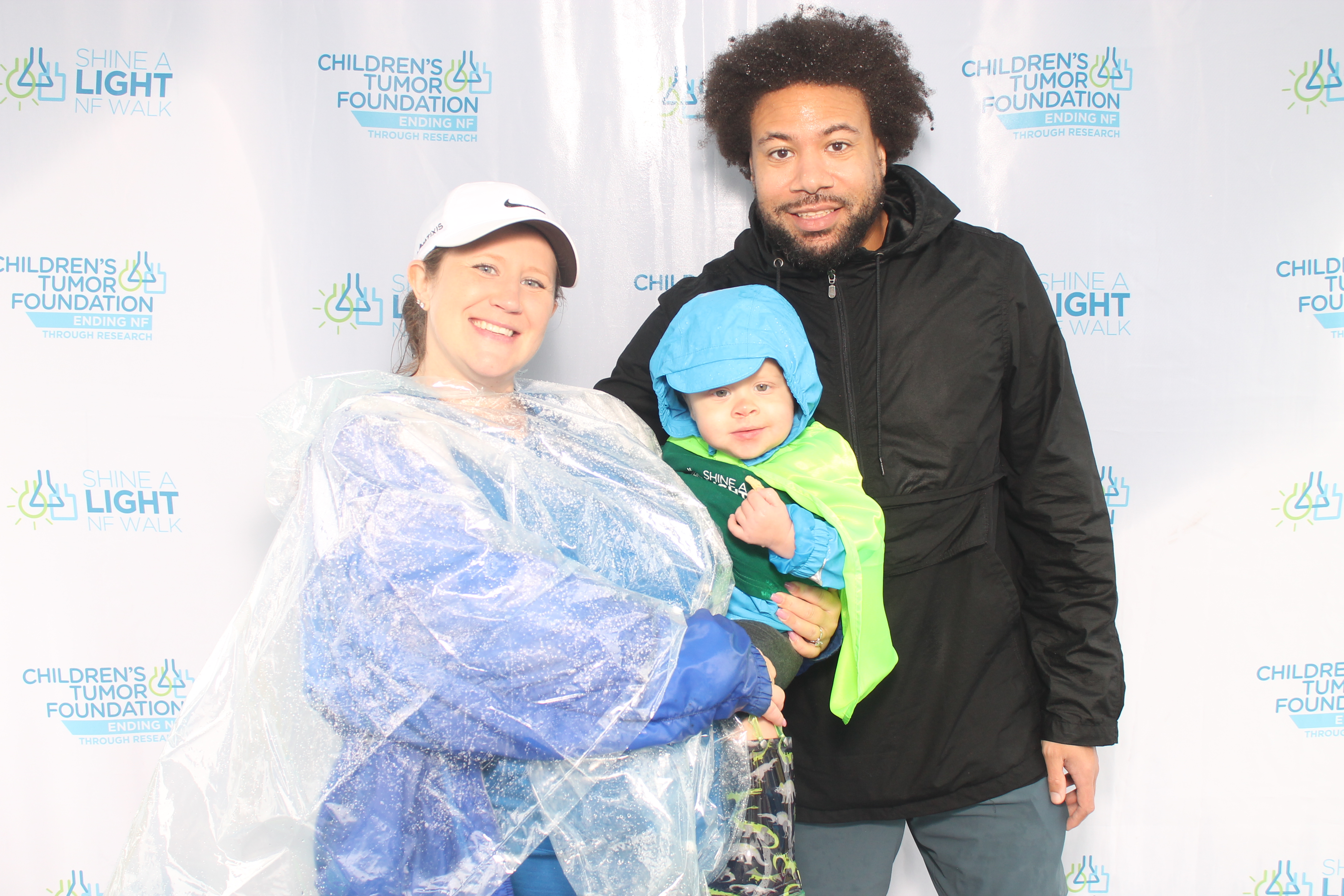 Shine A Light NF Walk | View more photos from the event at gallery.photoboothcincy.com/u/PhotoBoothCincy/Shine-A-Light-NF-Walk