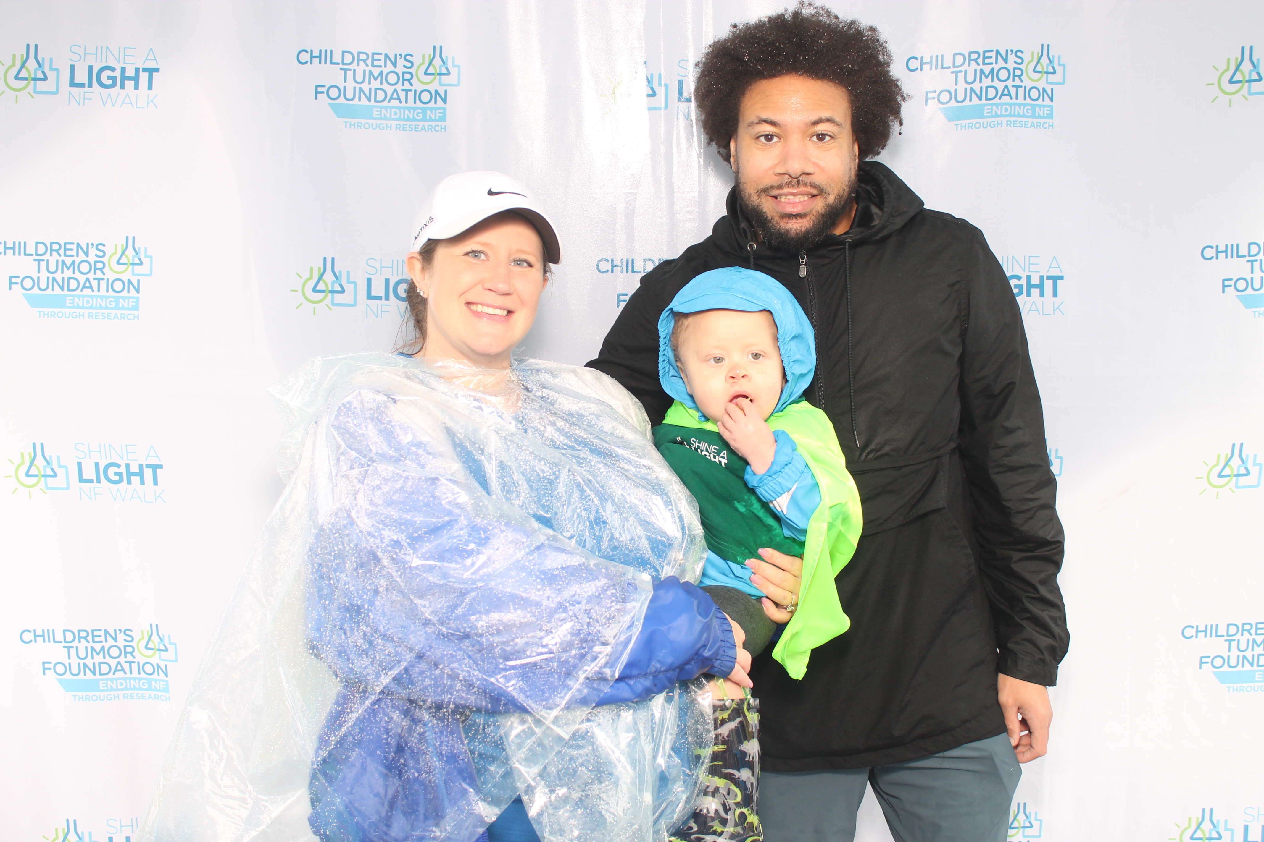Shine A Light NF Walk | View more photos from the event at gallery.photoboothcincy.com/u/PhotoBoothCincy/Shine-A-Light-NF-Walk