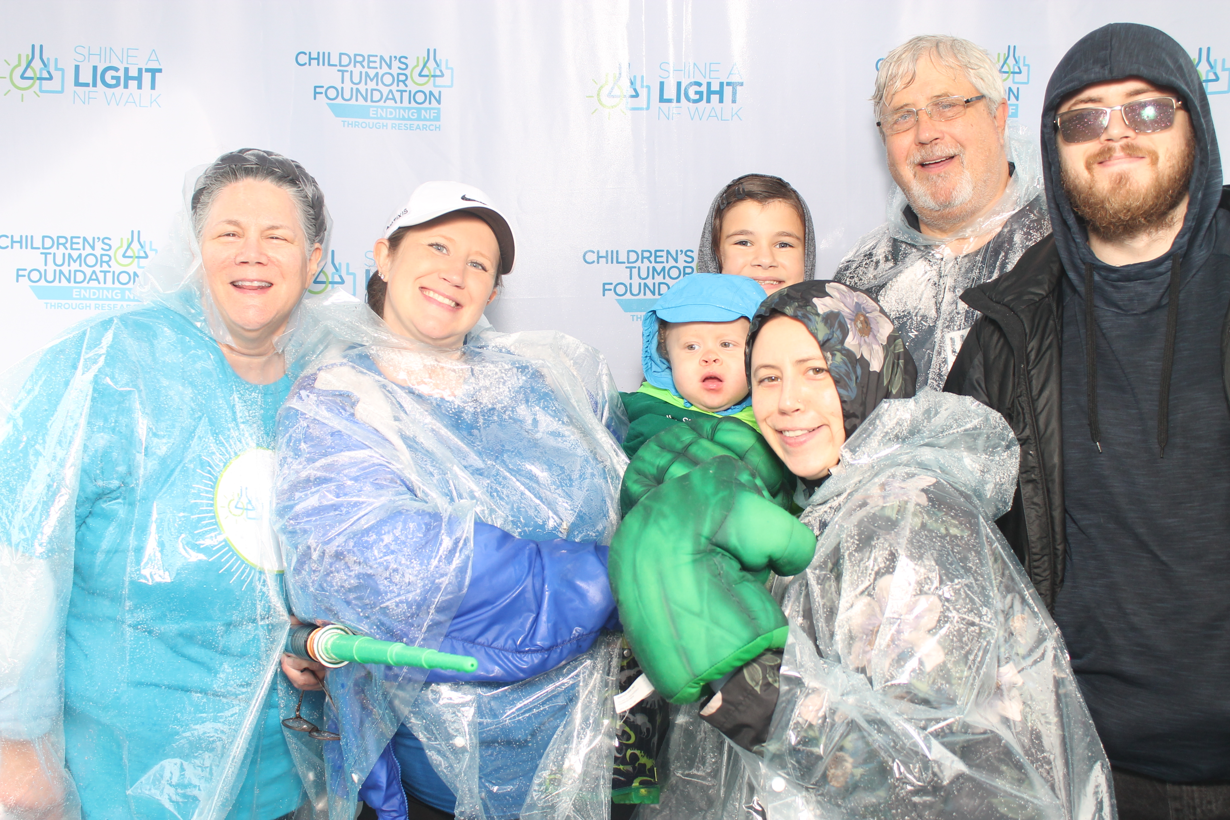 Shine A Light NF Walk | View more photos from the event at gallery.photoboothcincy.com/u/PhotoBoothCincy/Shine-A-Light-NF-Walk