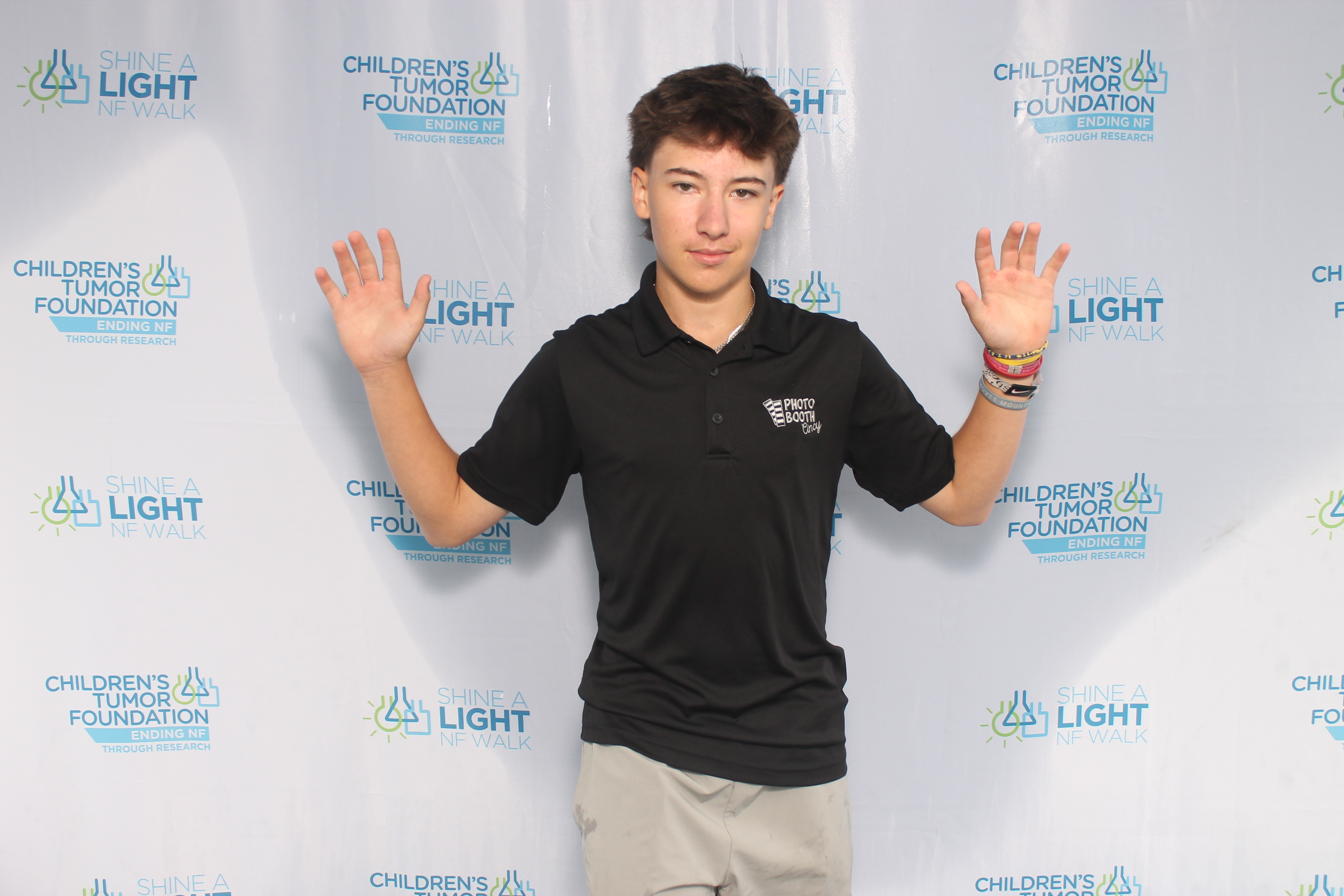 Shine A Light NF Walk | View more photos from the event at gallery.photoboothcincy.com/u/PhotoBoothCincy/Shine-A-Light-NF-Walk