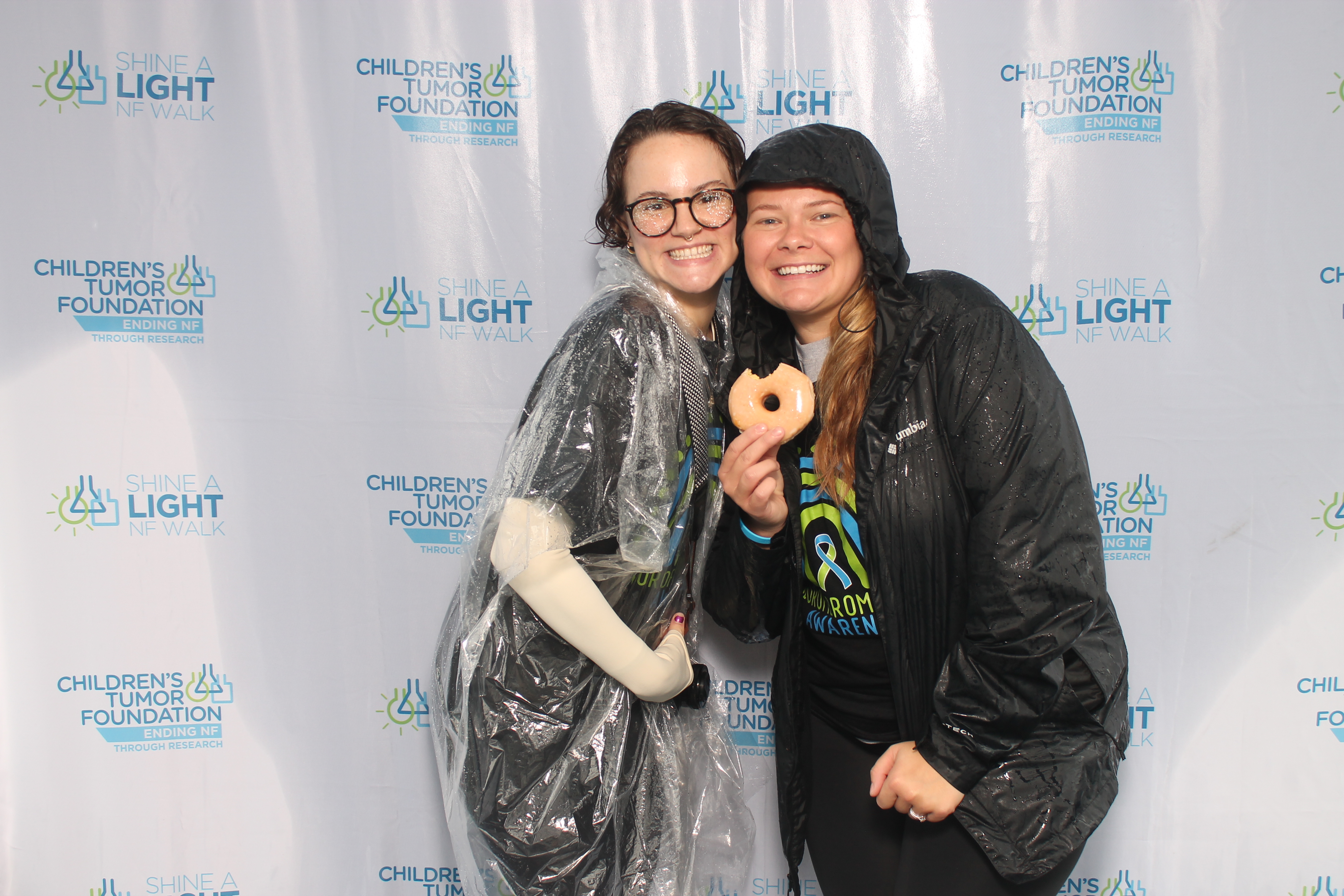 Shine A Light NF Walk | View more photos from the event at gallery.photoboothcincy.com/u/PhotoBoothCincy/Shine-A-Light-NF-Walk