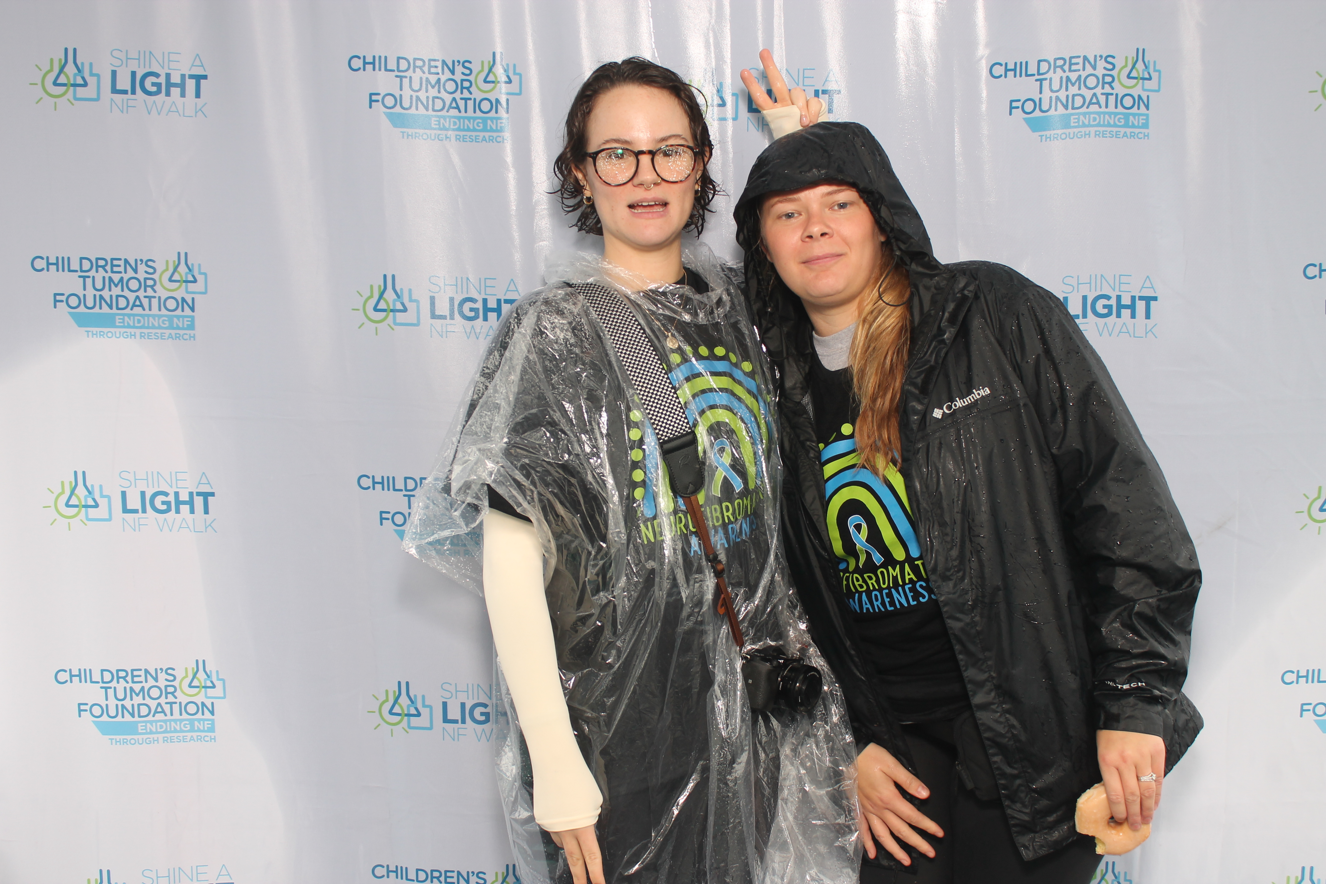 Shine A Light NF Walk | View more photos from the event at gallery.photoboothcincy.com/u/PhotoBoothCincy/Shine-A-Light-NF-Walk