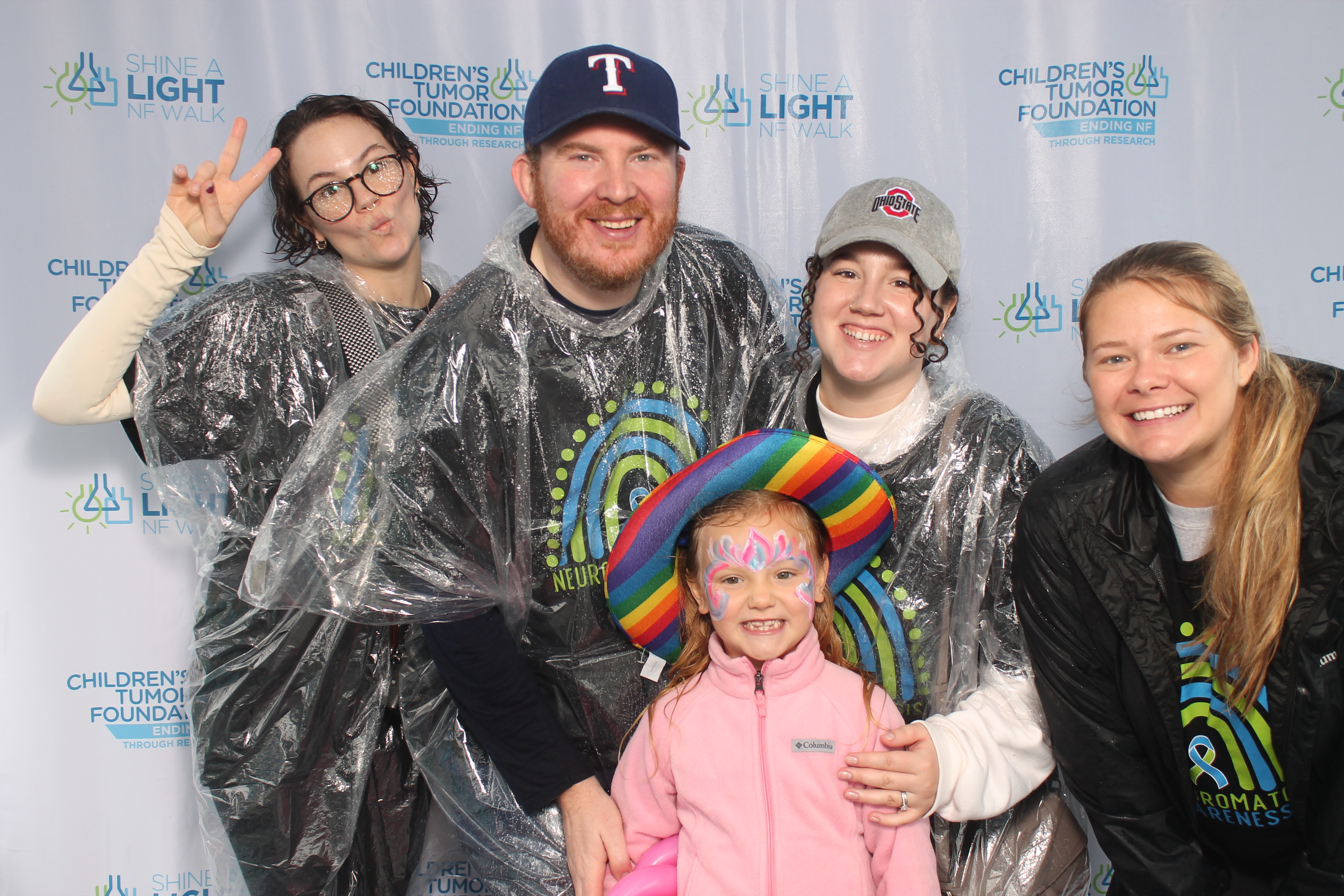 Shine A Light NF Walk | View more photos from the event at gallery.photoboothcincy.com/u/PhotoBoothCincy/Shine-A-Light-NF-Walk