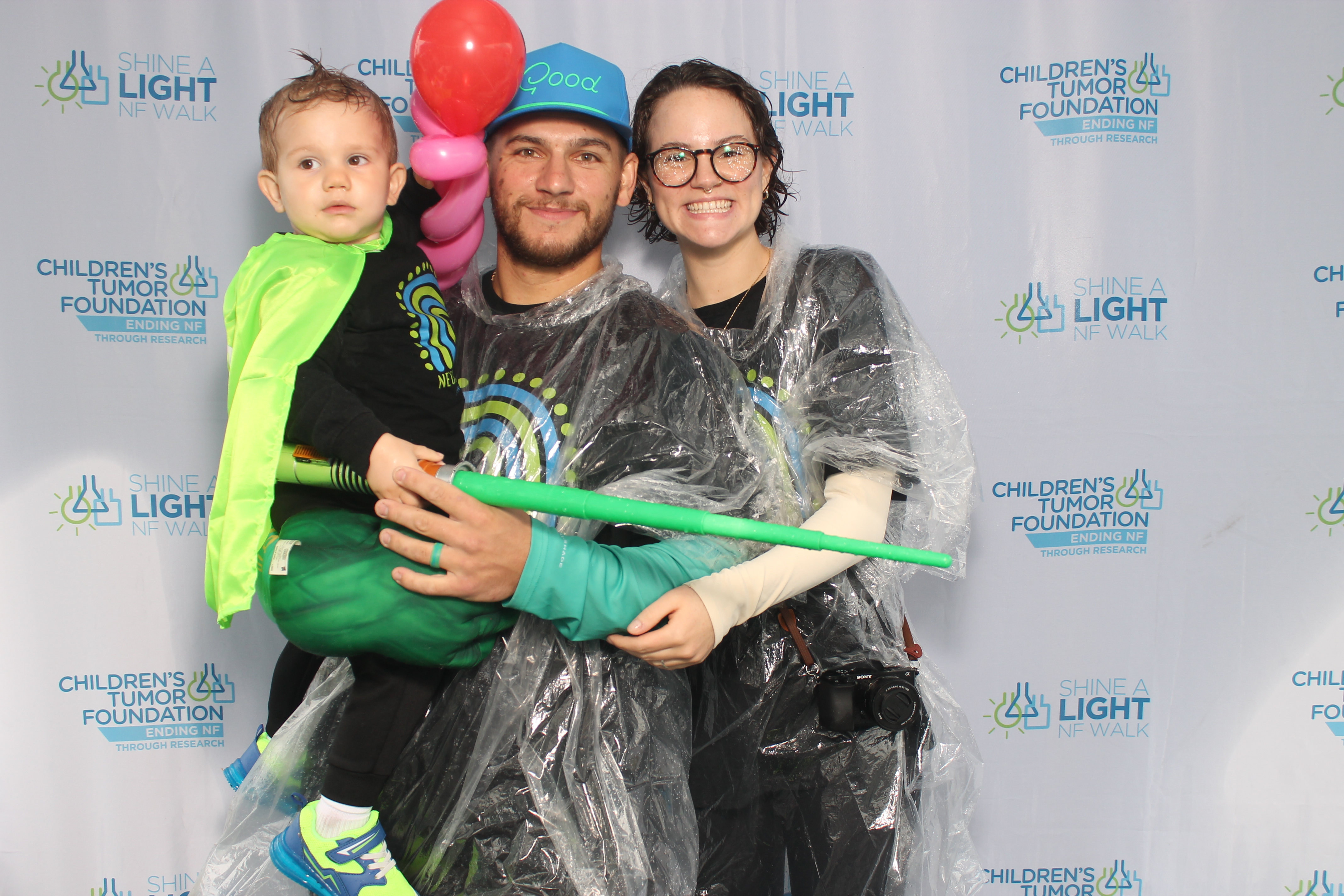 Shine A Light NF Walk | View more photos from the event at gallery.photoboothcincy.com/u/PhotoBoothCincy/Shine-A-Light-NF-Walk