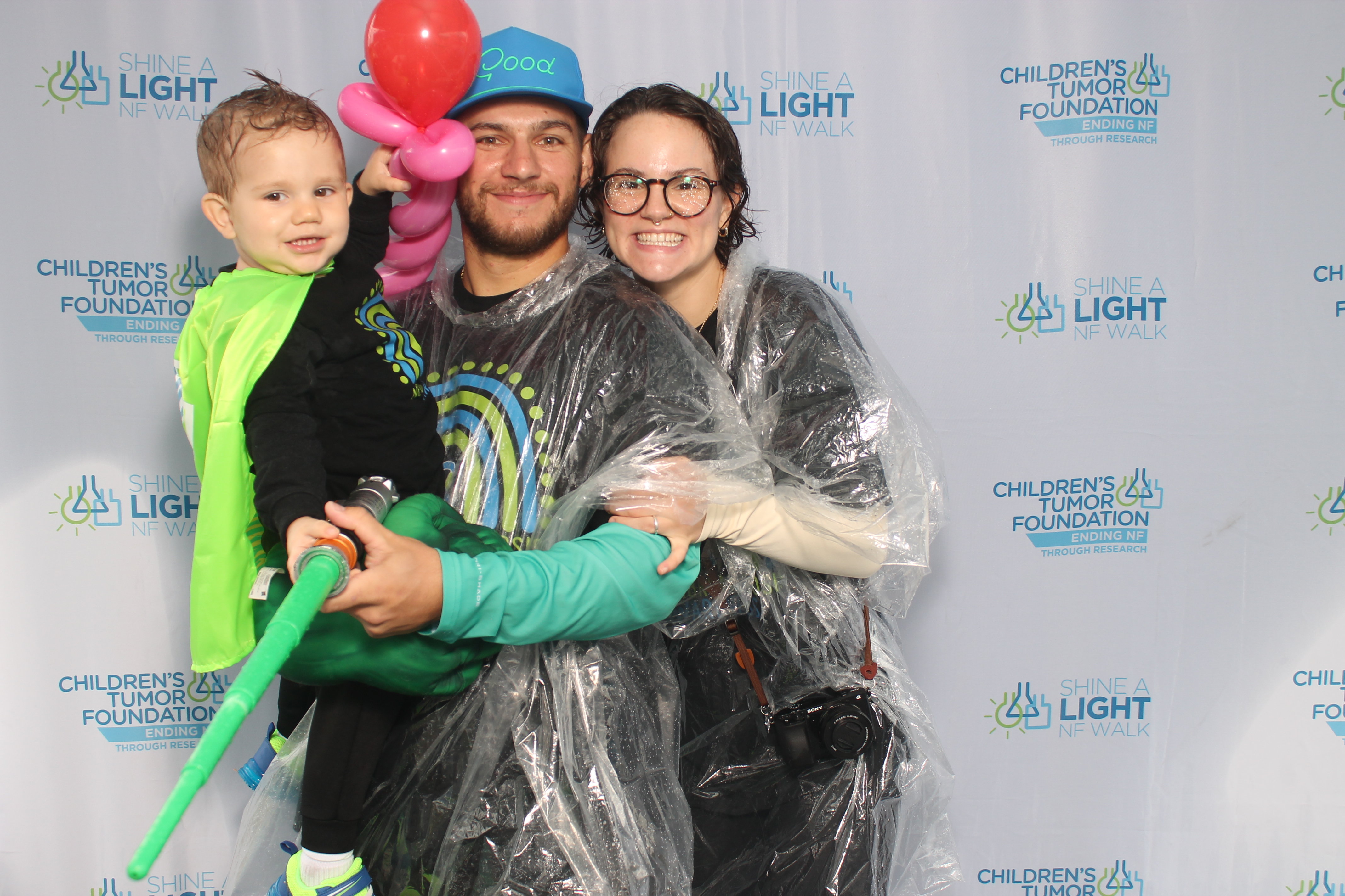 Shine A Light NF Walk | View more photos from the event at gallery.photoboothcincy.com/u/PhotoBoothCincy/Shine-A-Light-NF-Walk