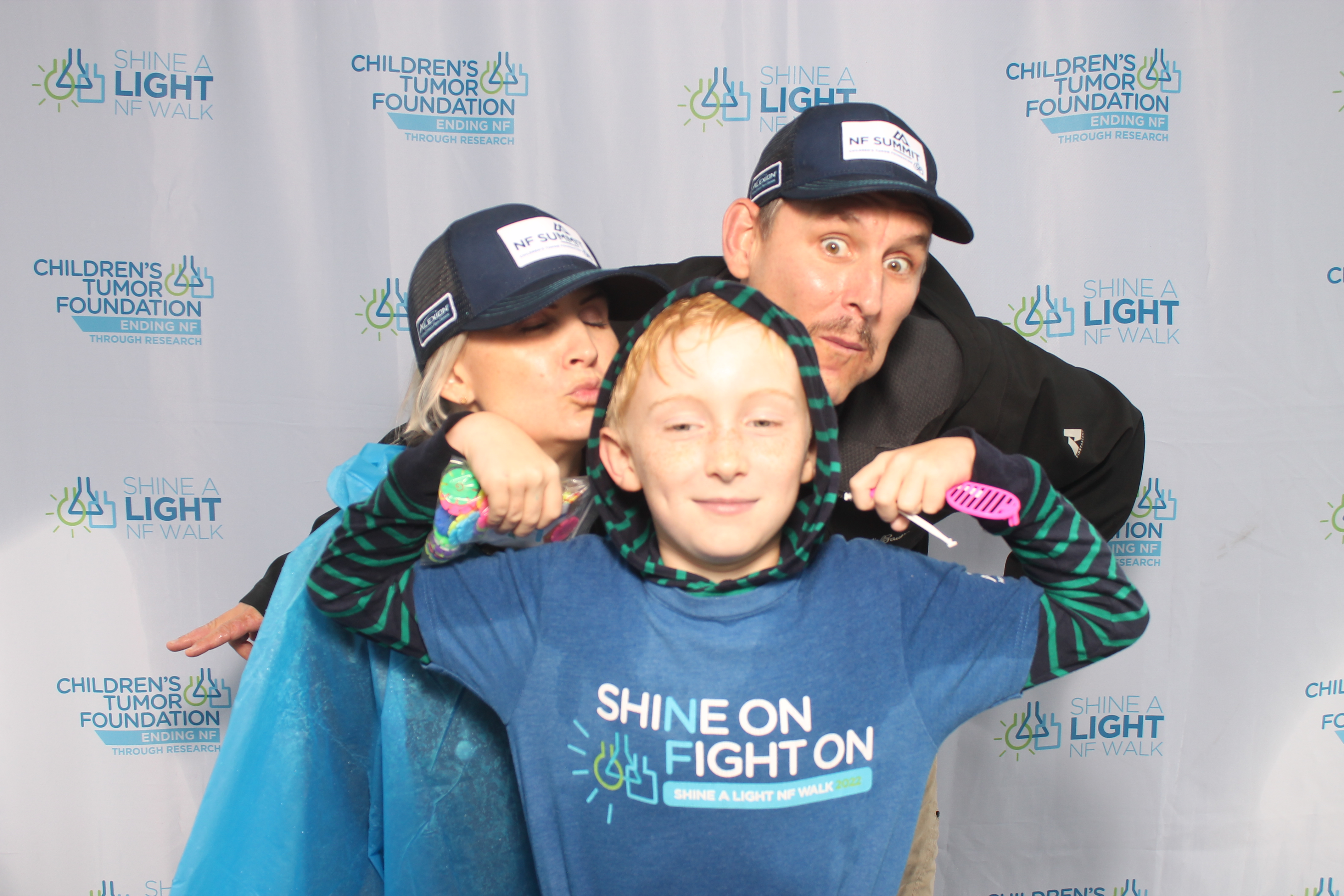 Shine A Light NF Walk | View more photos from the event at gallery.photoboothcincy.com/u/PhotoBoothCincy/Shine-A-Light-NF-Walk
