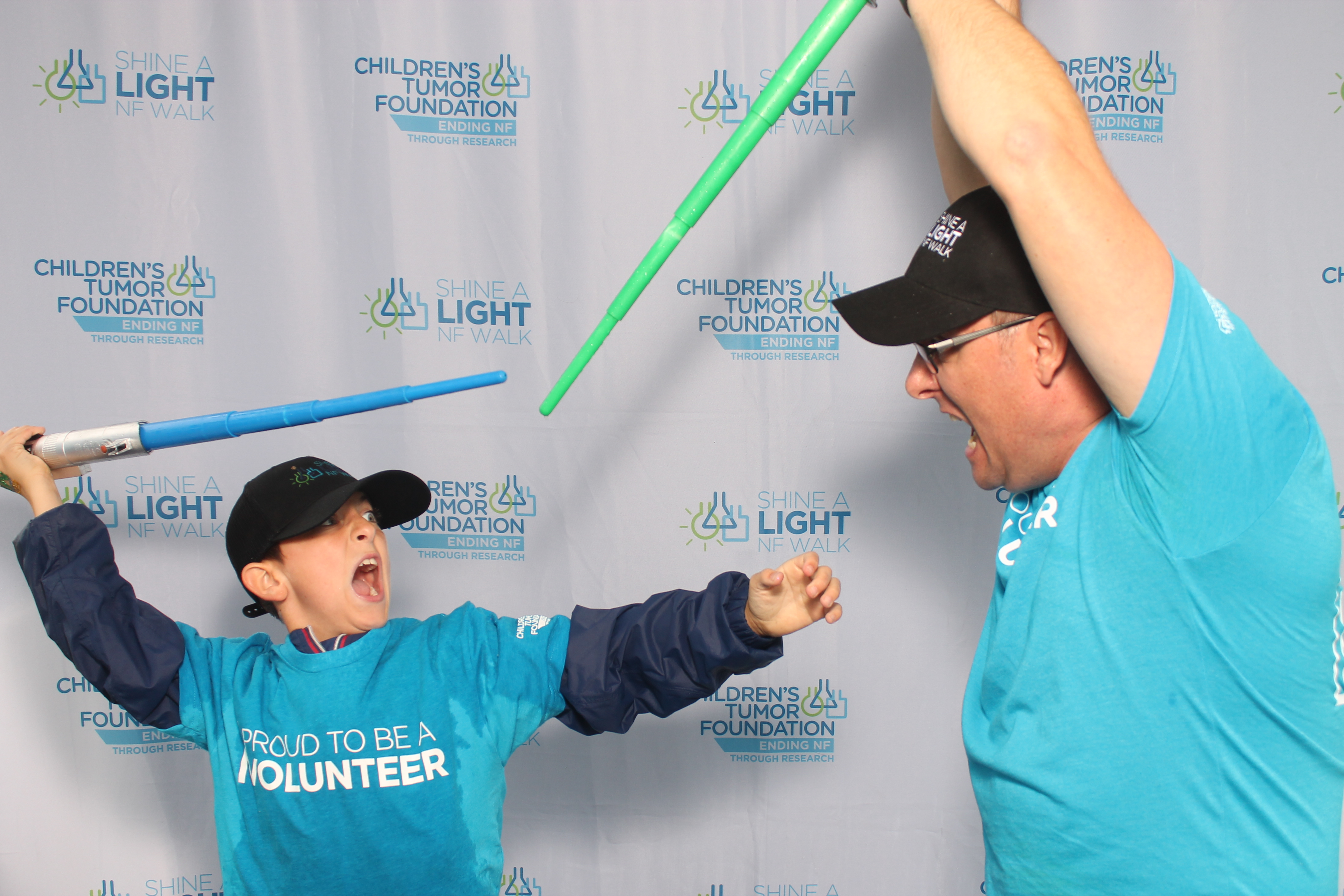 Shine A Light NF Walk | View more photos from the event at gallery.photoboothcincy.com/u/PhotoBoothCincy/Shine-A-Light-NF-Walk