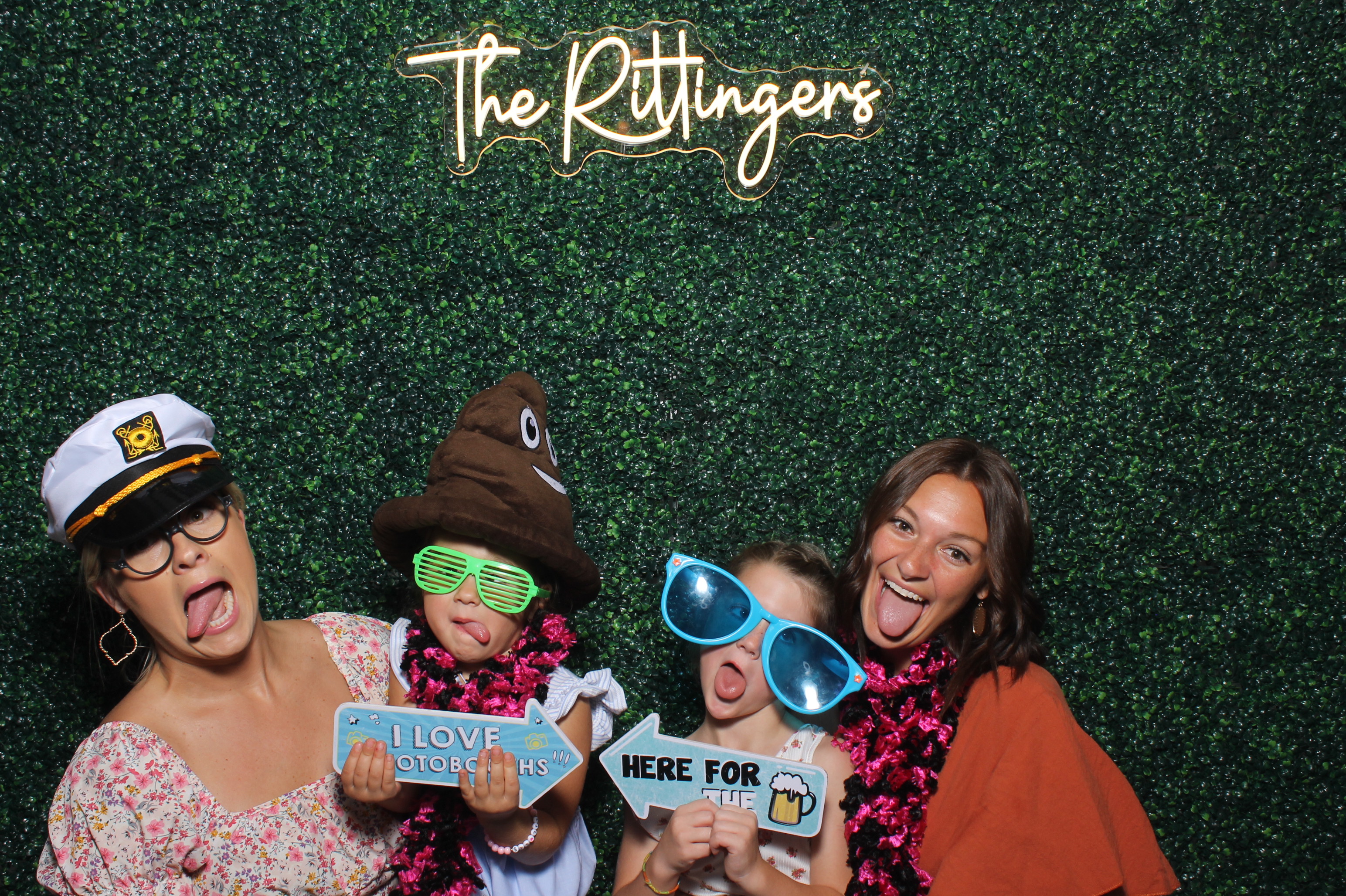 Springer/Rittinger Wedding | View more photos from the event at gallery.photoboothcincy.com/u/PhotoBoothCincy/SpringerRittinger-Wedding