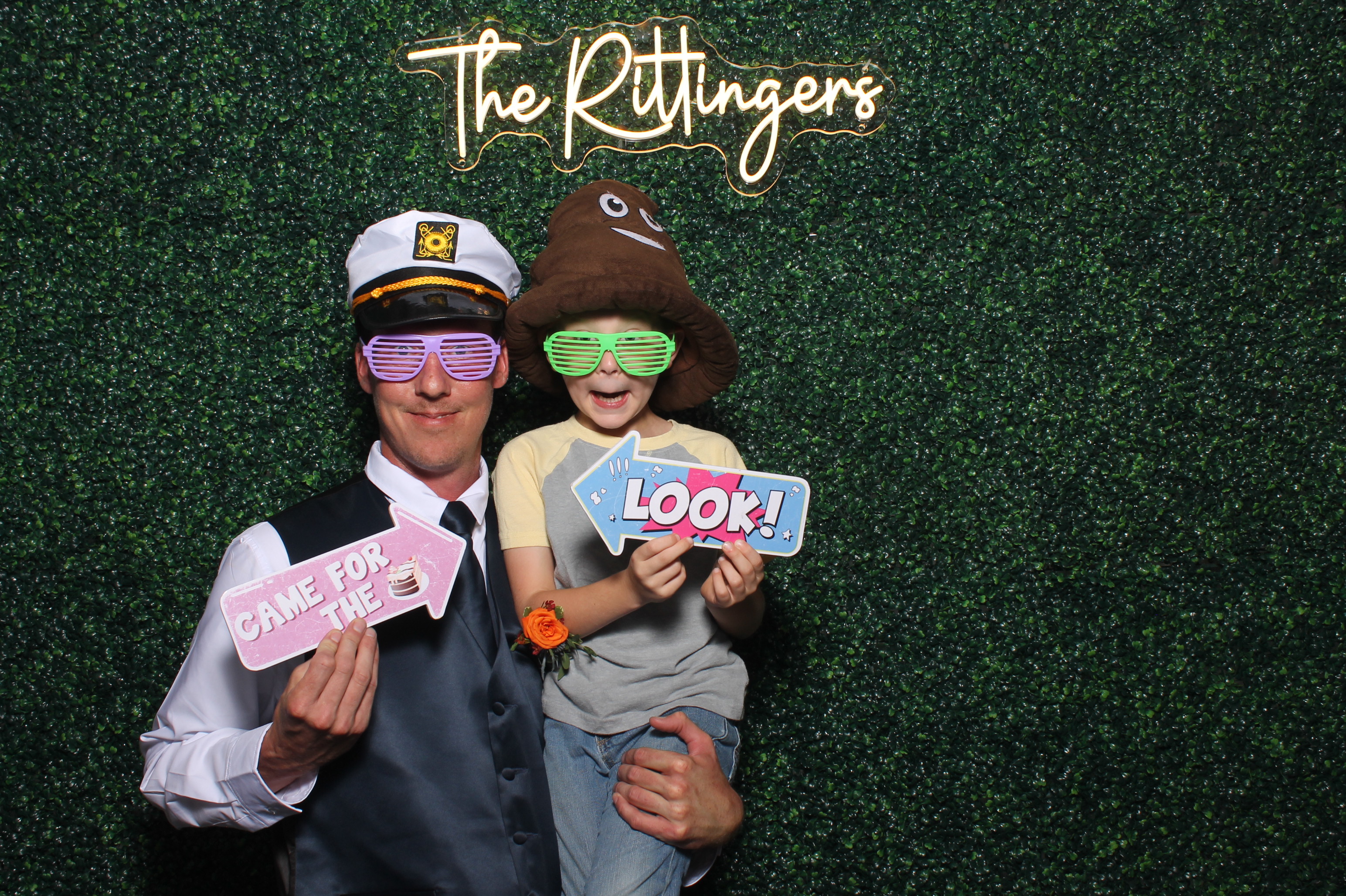 Springer/Rittinger Wedding | View more photos from the event at gallery.photoboothcincy.com/u/PhotoBoothCincy/SpringerRittinger-Wedding