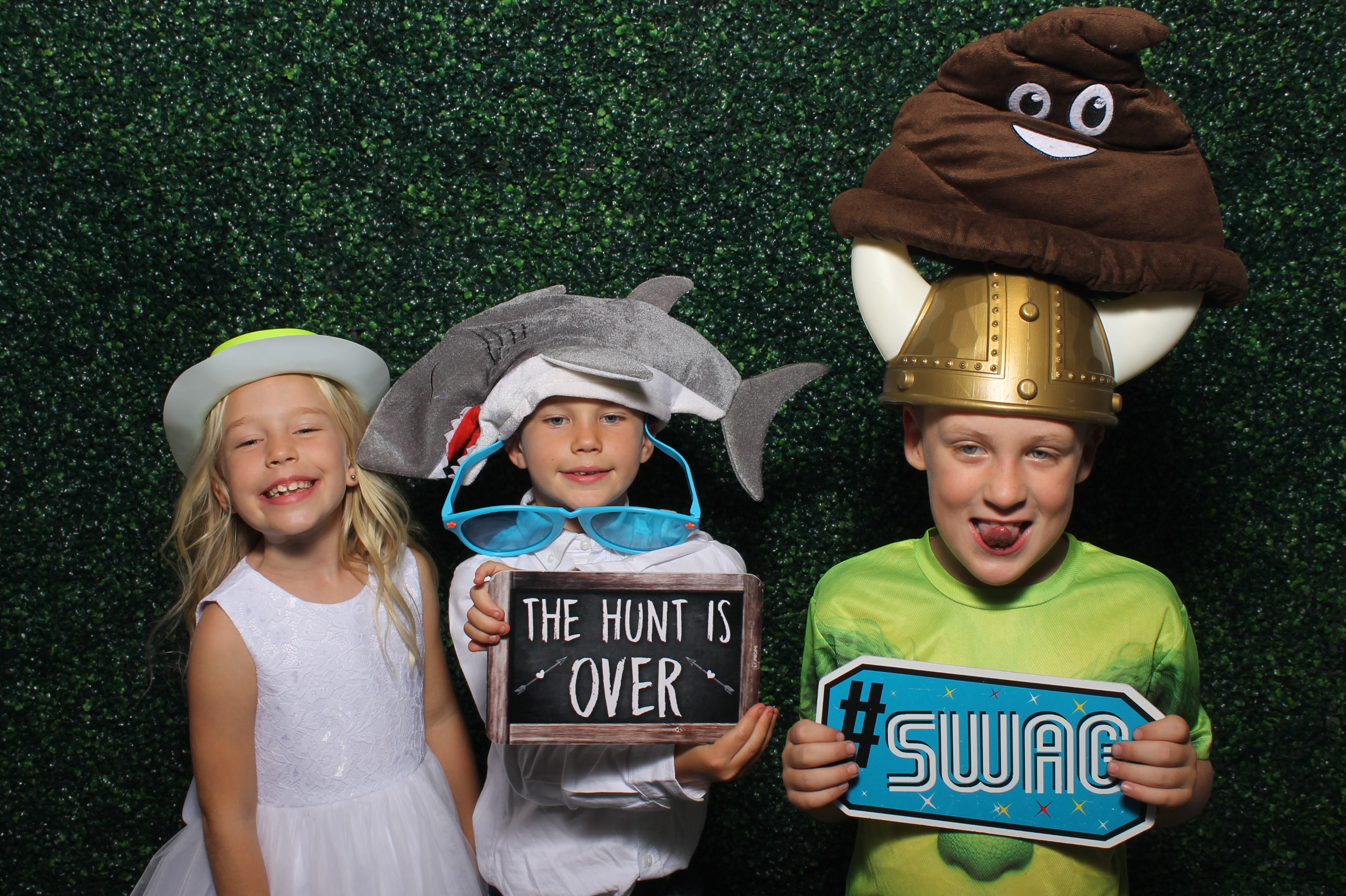 Springer/Rittinger Wedding | View more photos from the event at gallery.photoboothcincy.com/u/PhotoBoothCincy/SpringerRittinger-Wedding