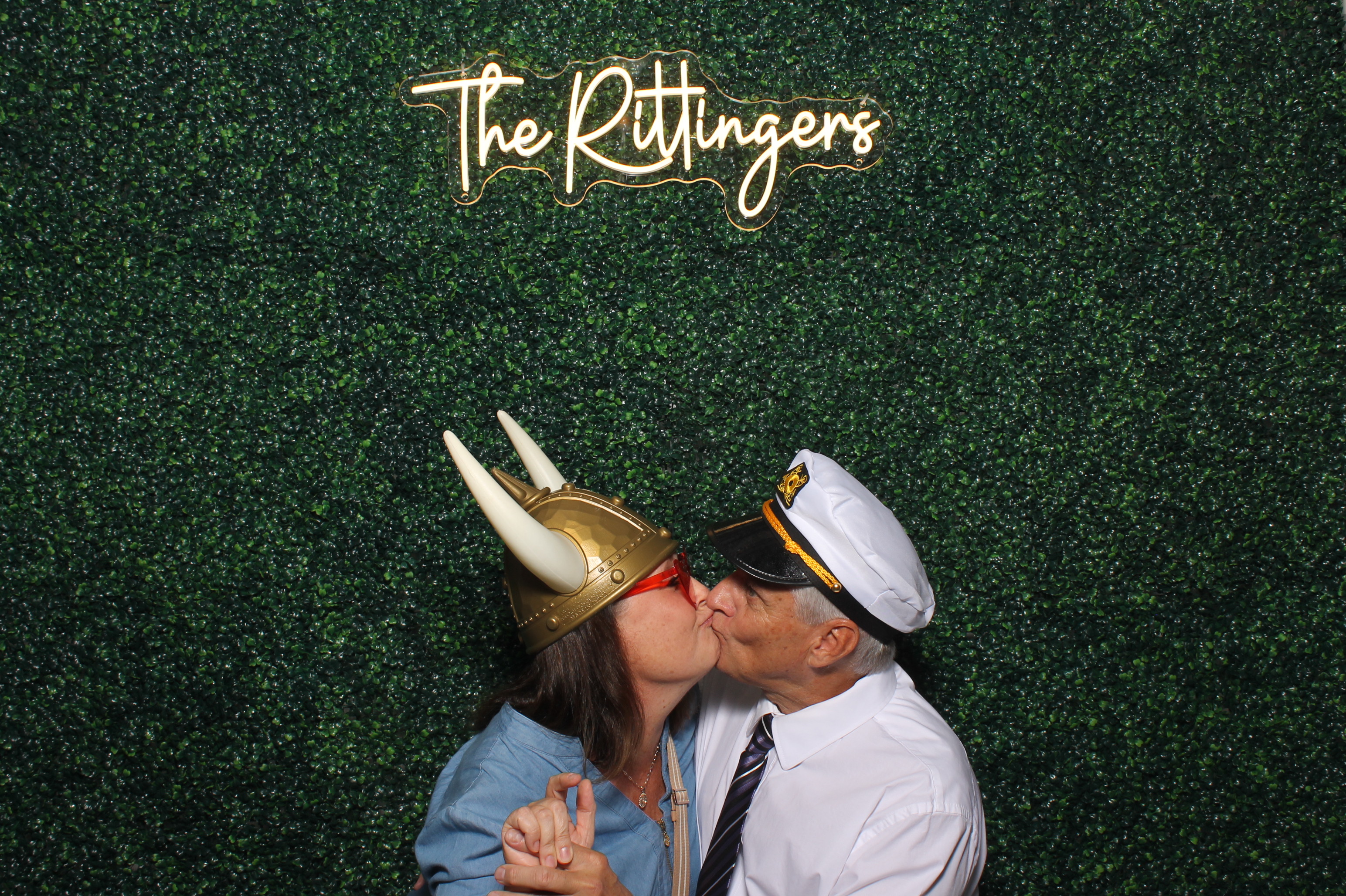 Springer/Rittinger Wedding | View more photos from the event at gallery.photoboothcincy.com/u/PhotoBoothCincy/SpringerRittinger-Wedding