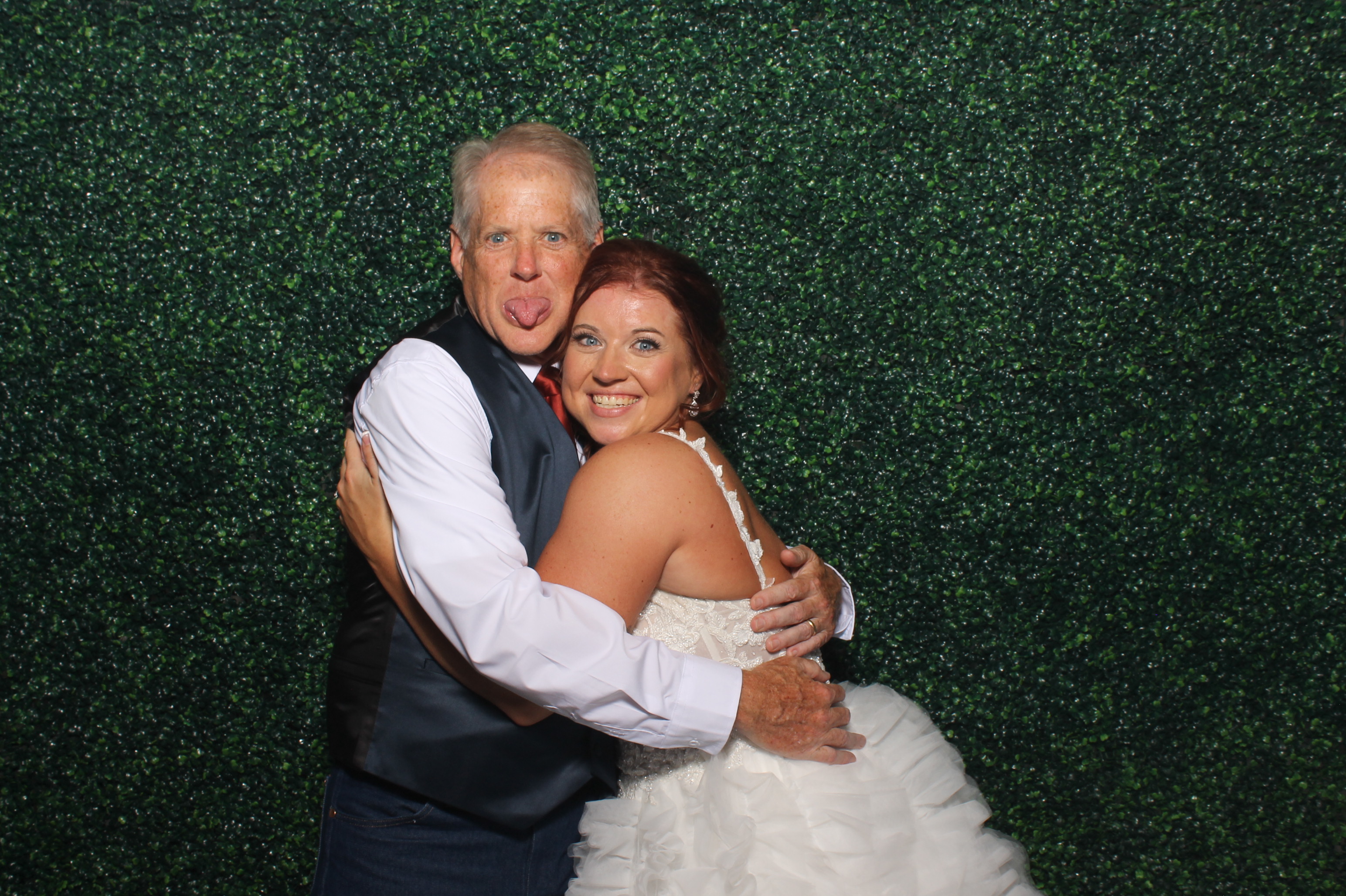 Springer/Rittinger Wedding | View more photos from the event at gallery.photoboothcincy.com/u/PhotoBoothCincy/SpringerRittinger-Wedding