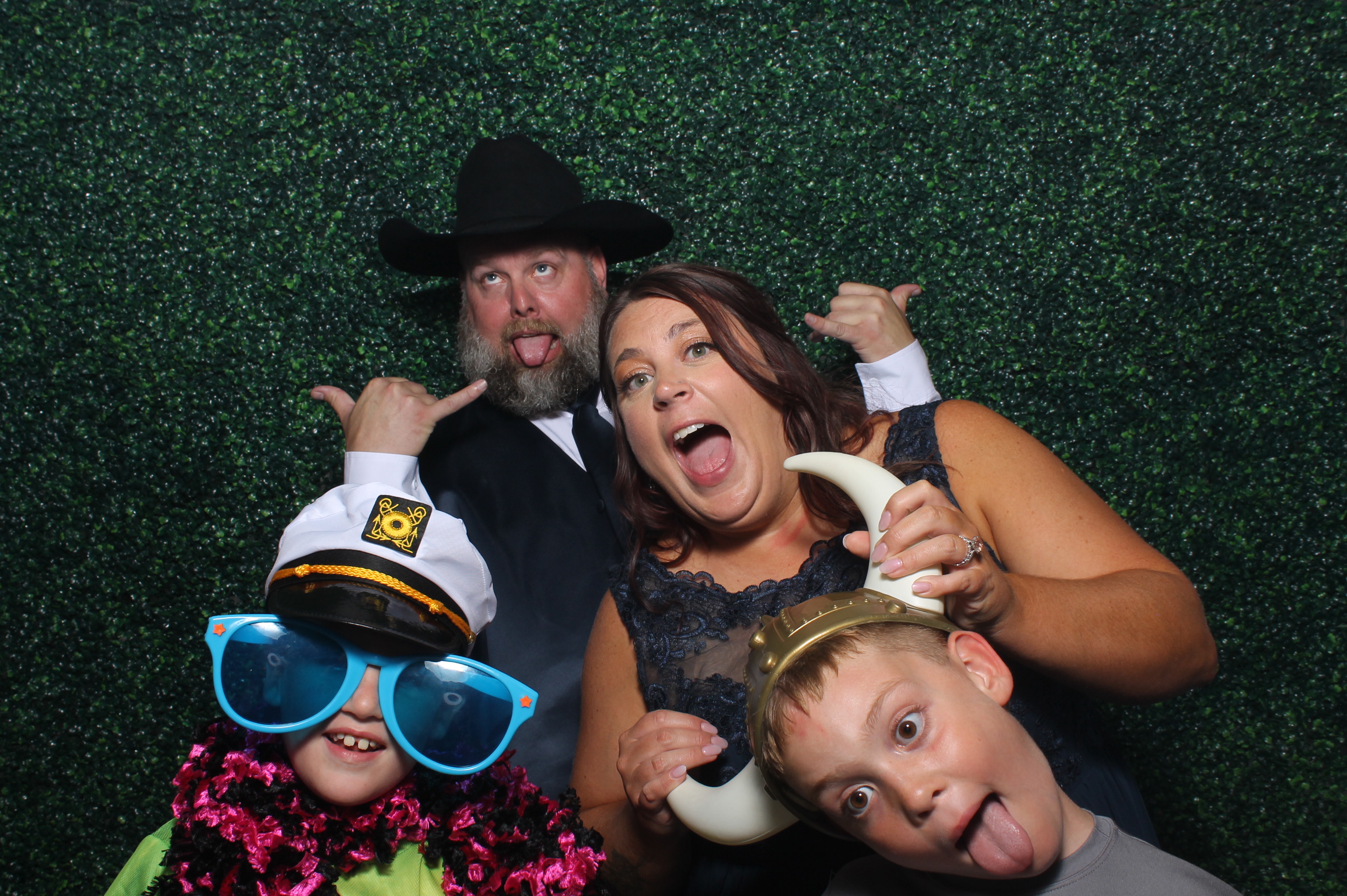 Springer/Rittinger Wedding | View more photos from the event at gallery.photoboothcincy.com/u/PhotoBoothCincy/SpringerRittinger-Wedding