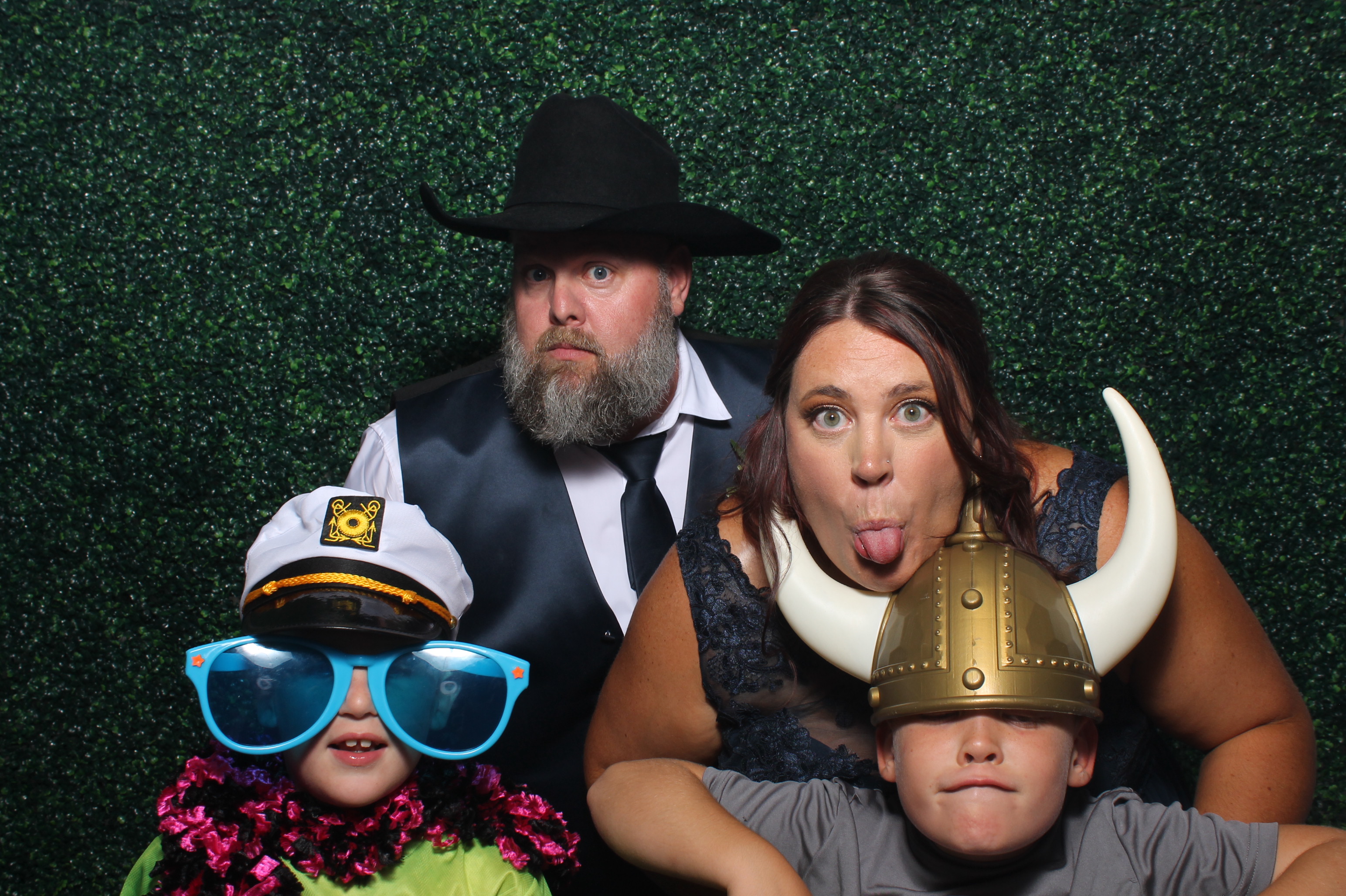 Springer/Rittinger Wedding | View more photos from the event at gallery.photoboothcincy.com/u/PhotoBoothCincy/SpringerRittinger-Wedding