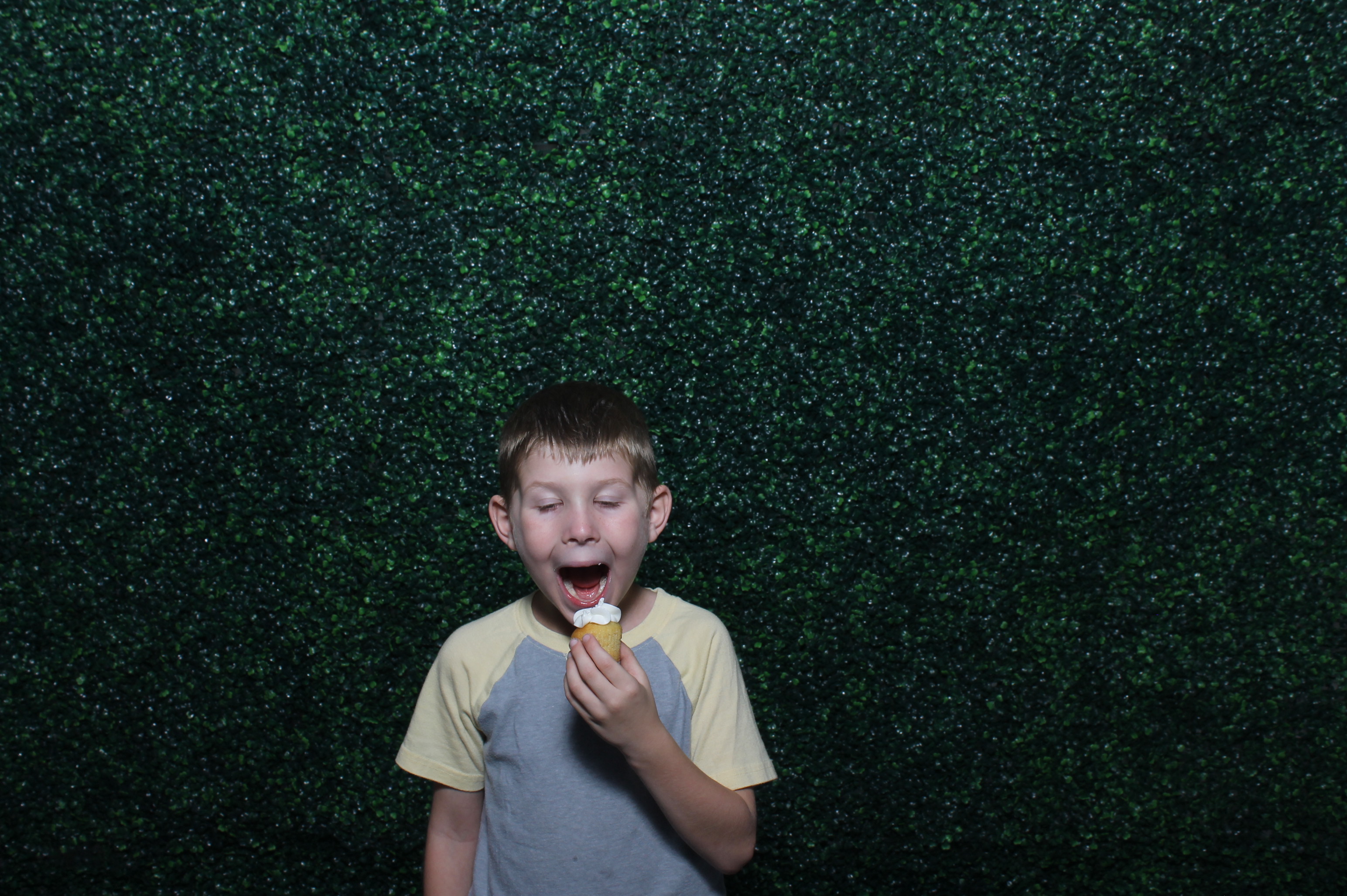 Springer/Rittinger Wedding | View more photos from the event at gallery.photoboothcincy.com/u/PhotoBoothCincy/SpringerRittinger-Wedding