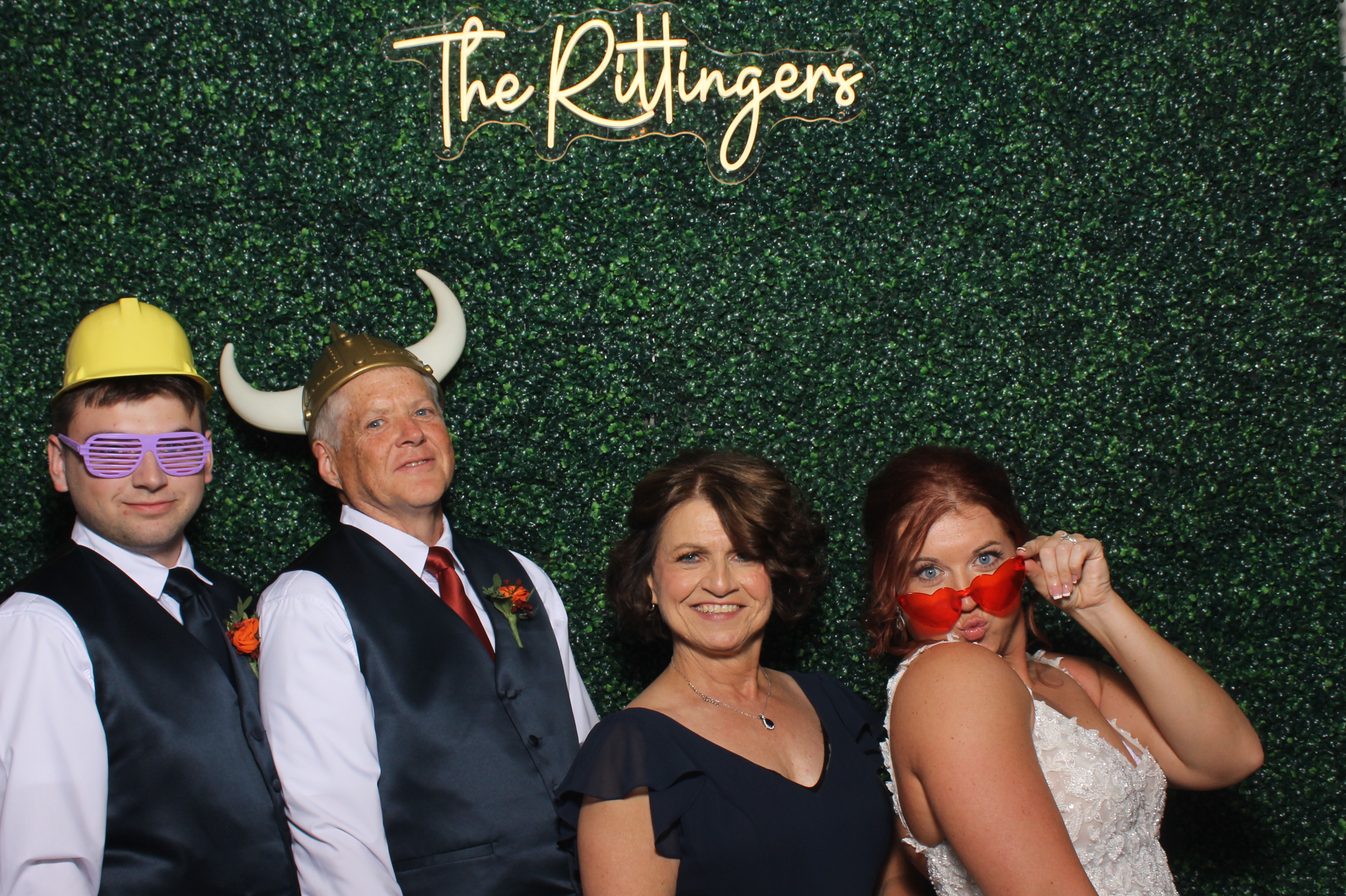 Springer/Rittinger Wedding | View more photos from the event at gallery.photoboothcincy.com/u/PhotoBoothCincy/SpringerRittinger-Wedding