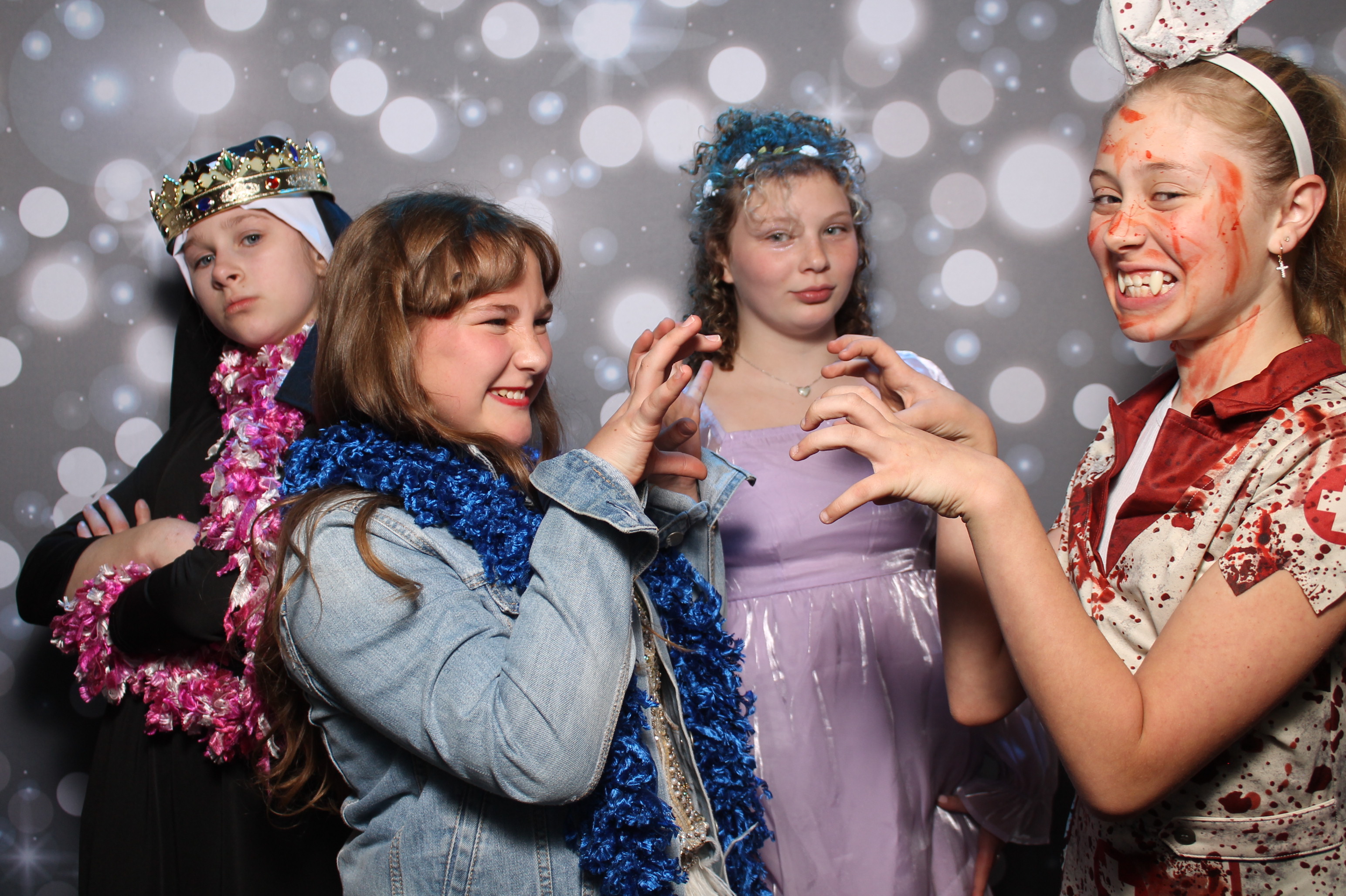 St. Susanna 8th Grade Halloween | View more photos from the event at gallery.photoboothcincy.com/u/PhotoBoothCincy/St-Susanna-8th-Grade-Halloween