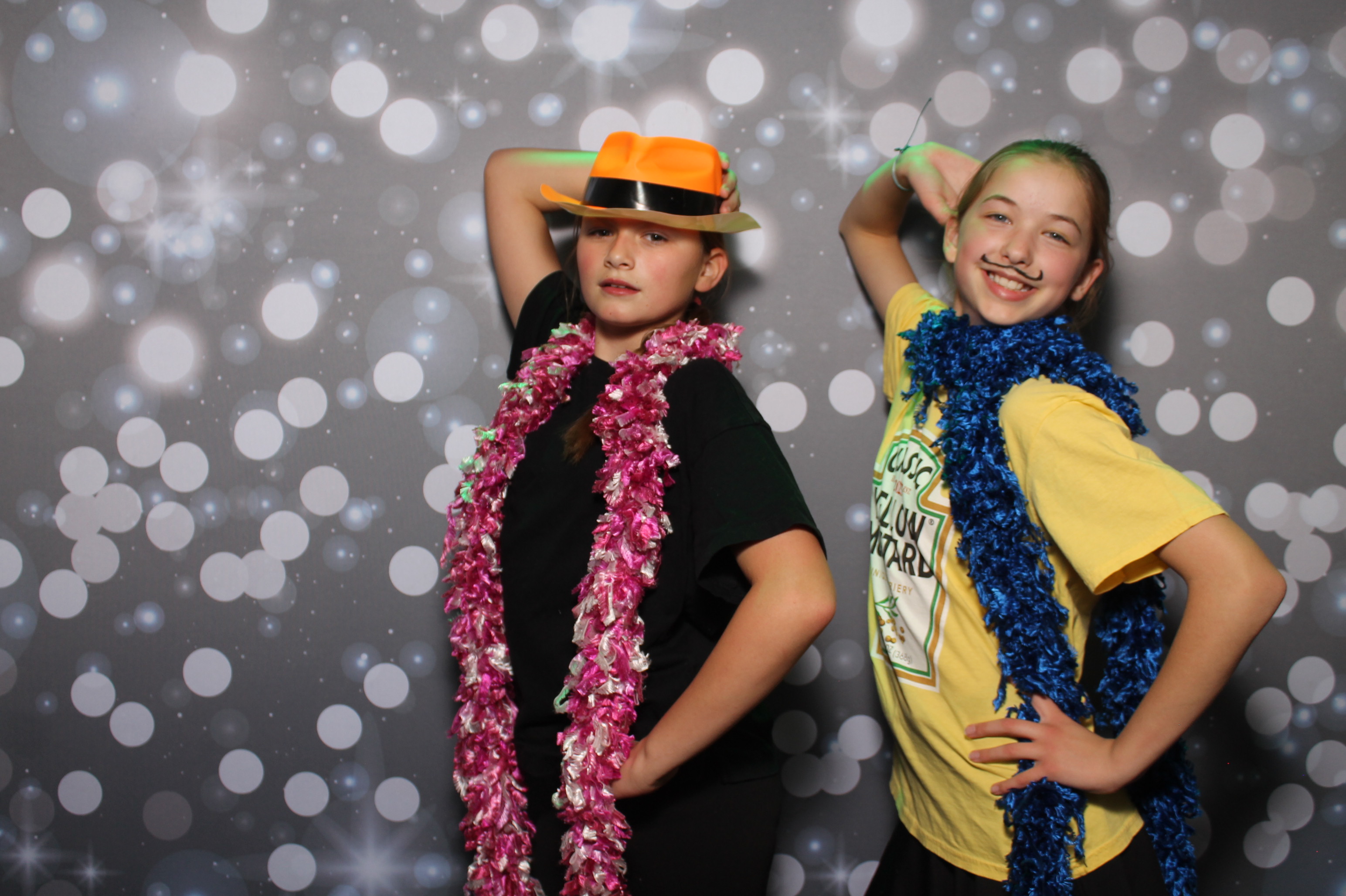 St. Susanna 8th Grade Halloween | View more photos from the event at gallery.photoboothcincy.com/u/PhotoBoothCincy/St-Susanna-8th-Grade-Halloween