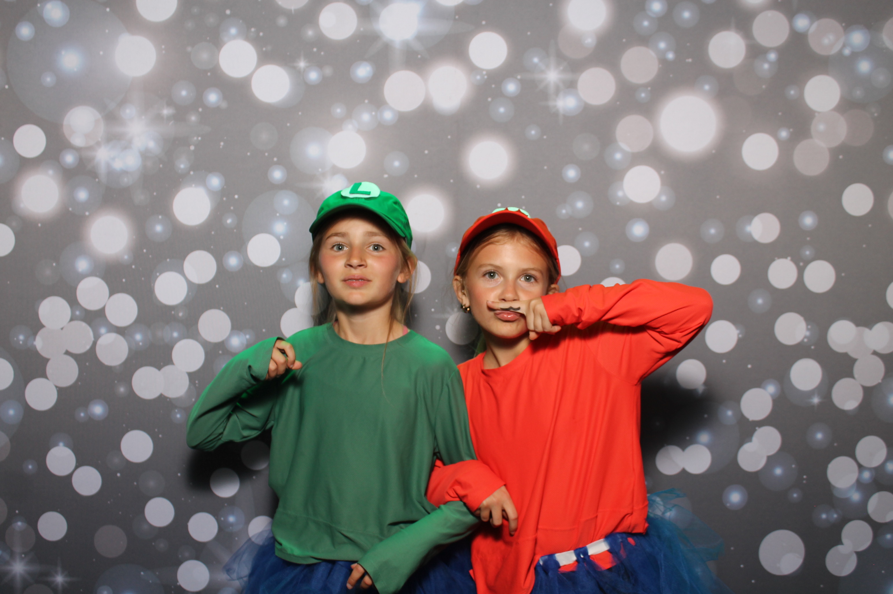 St. Susanna 8th Grade Halloween | View more photos from the event at gallery.photoboothcincy.com/u/PhotoBoothCincy/St-Susanna-8th-Grade-Halloween