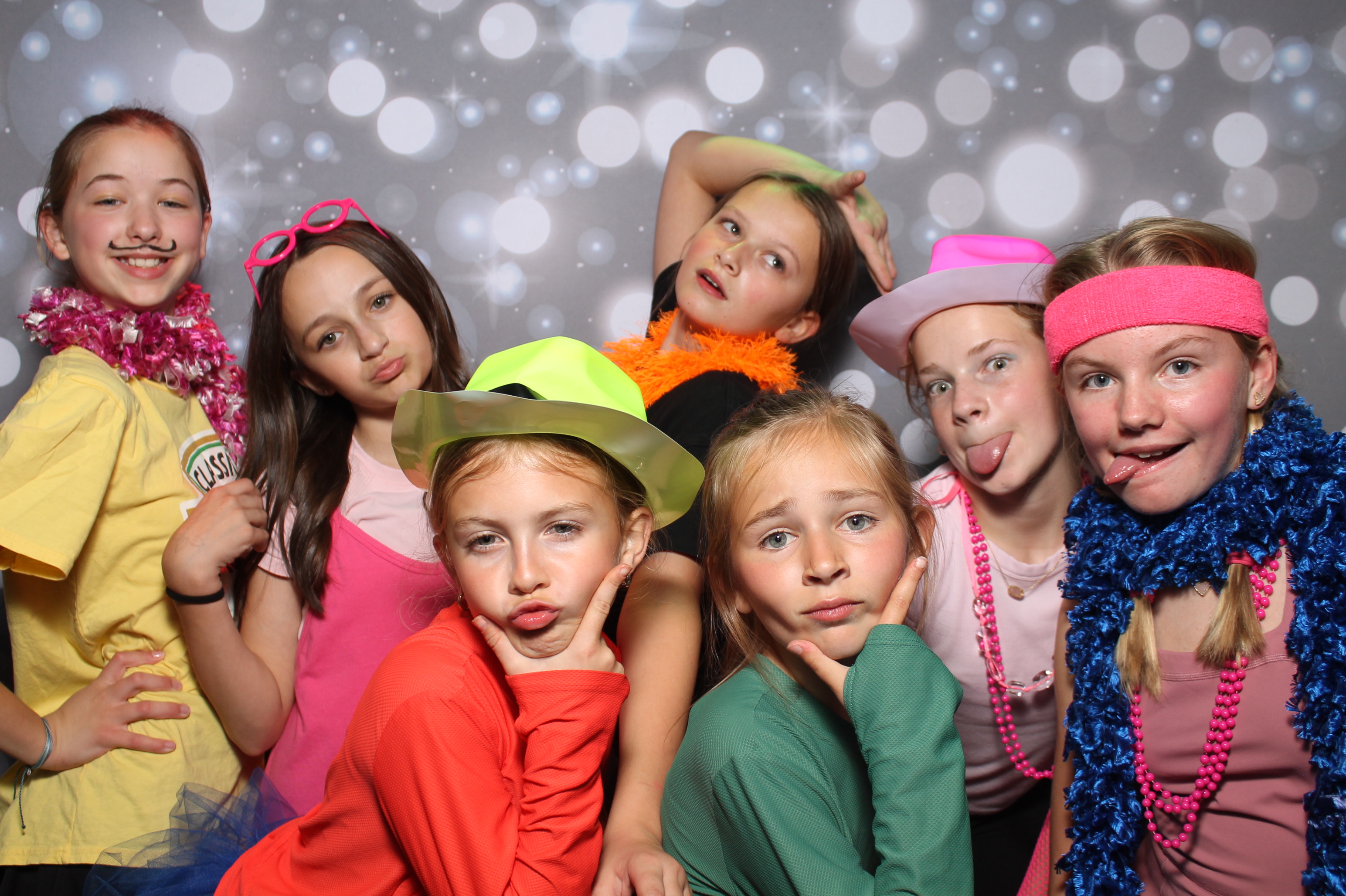 St. Susanna 8th Grade Halloween | View more photos from the event at gallery.photoboothcincy.com/u/PhotoBoothCincy/St-Susanna-8th-Grade-Halloween