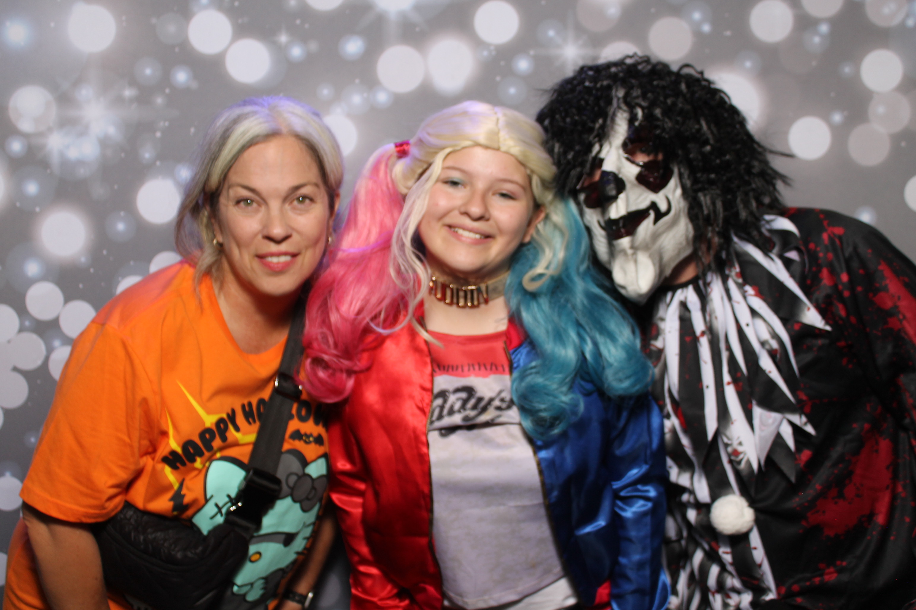 St. Susanna 8th Grade Halloween | View more photos from the event at gallery.photoboothcincy.com/u/PhotoBoothCincy/St-Susanna-8th-Grade-Halloween