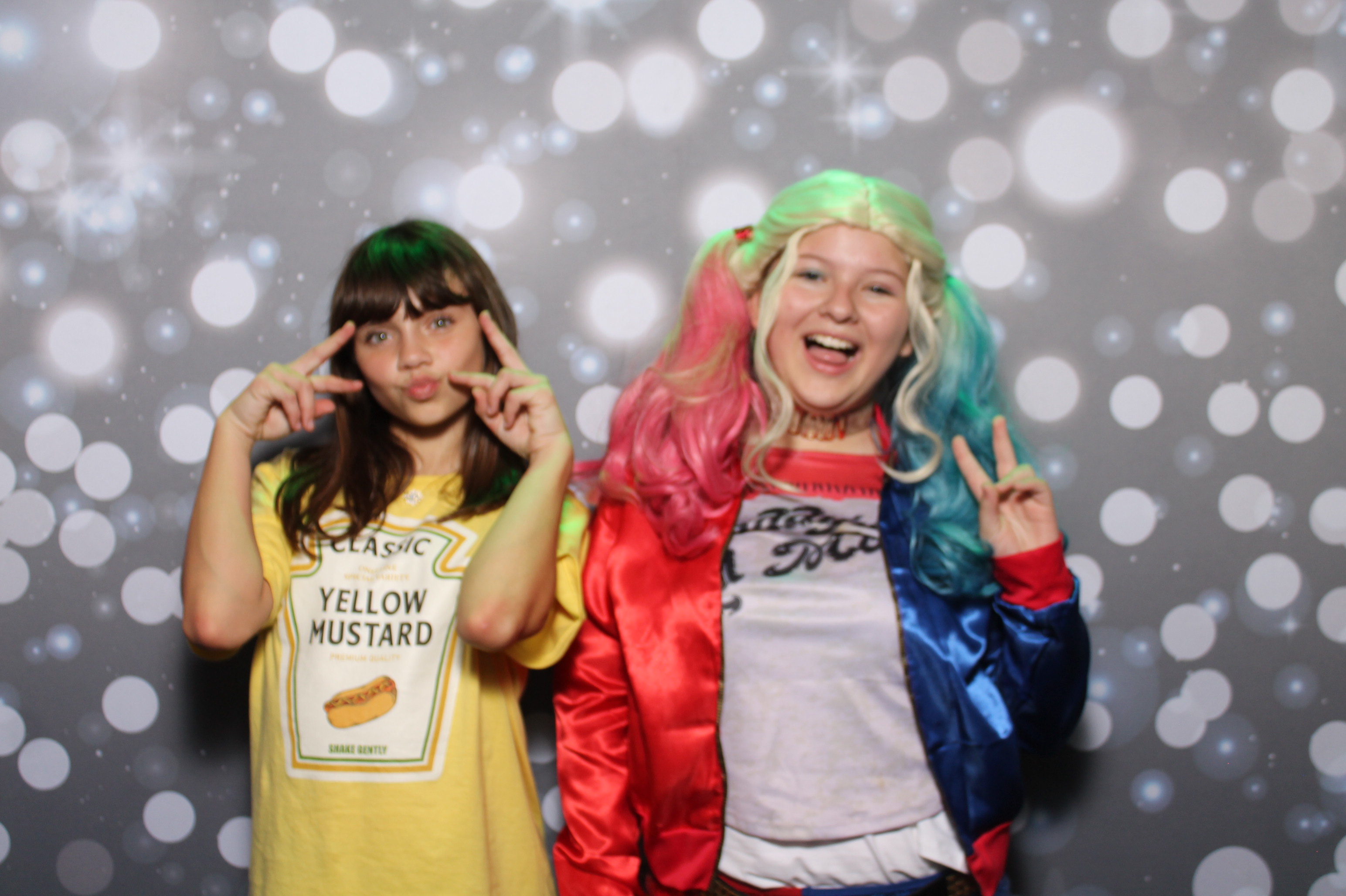 St. Susanna 8th Grade Halloween | View more photos from the event at gallery.photoboothcincy.com/u/PhotoBoothCincy/St-Susanna-8th-Grade-Halloween