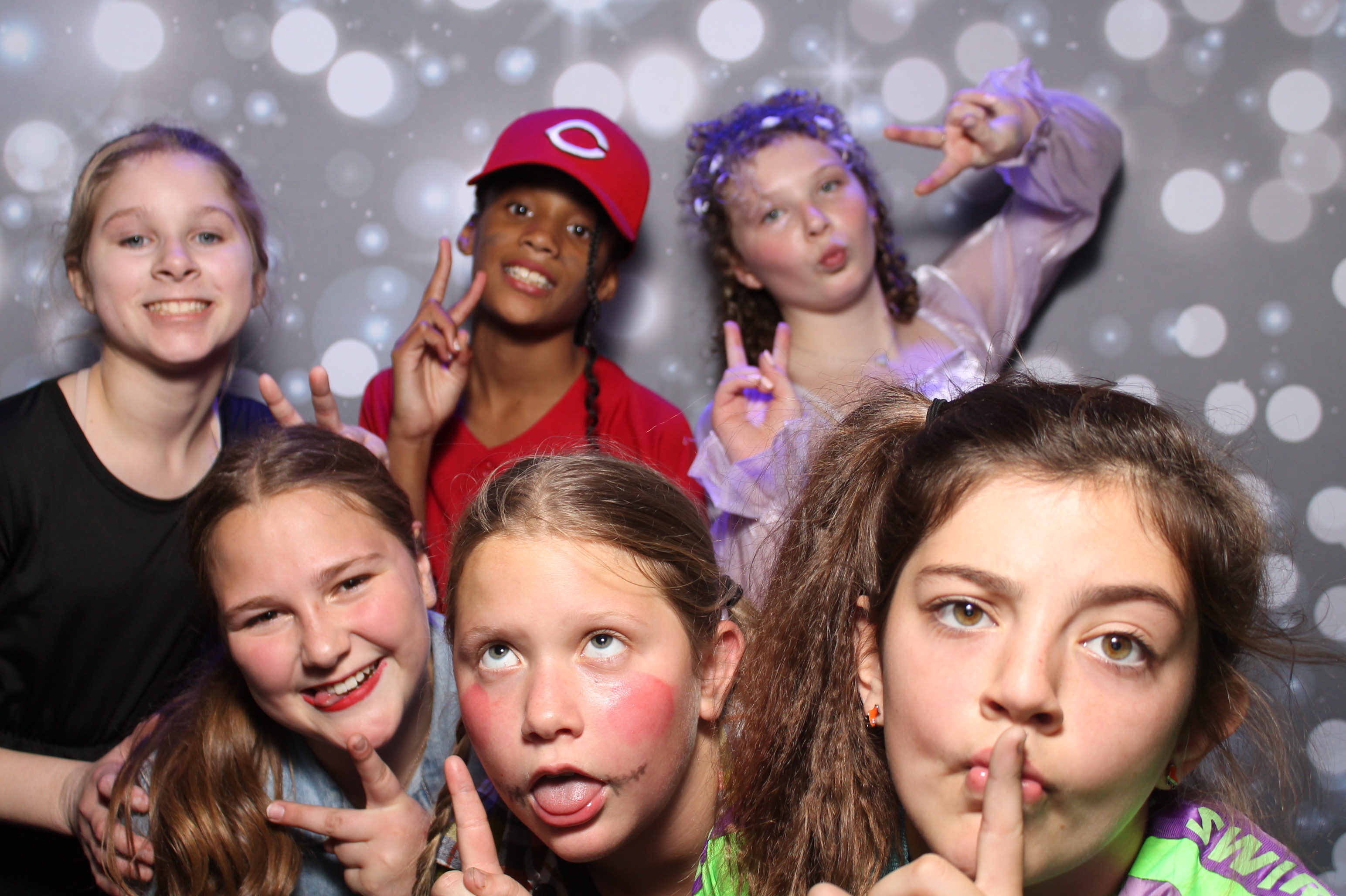 St. Susanna 8th Grade Halloween | View more photos from the event at gallery.photoboothcincy.com/u/PhotoBoothCincy/St-Susanna-8th-Grade-Halloween
