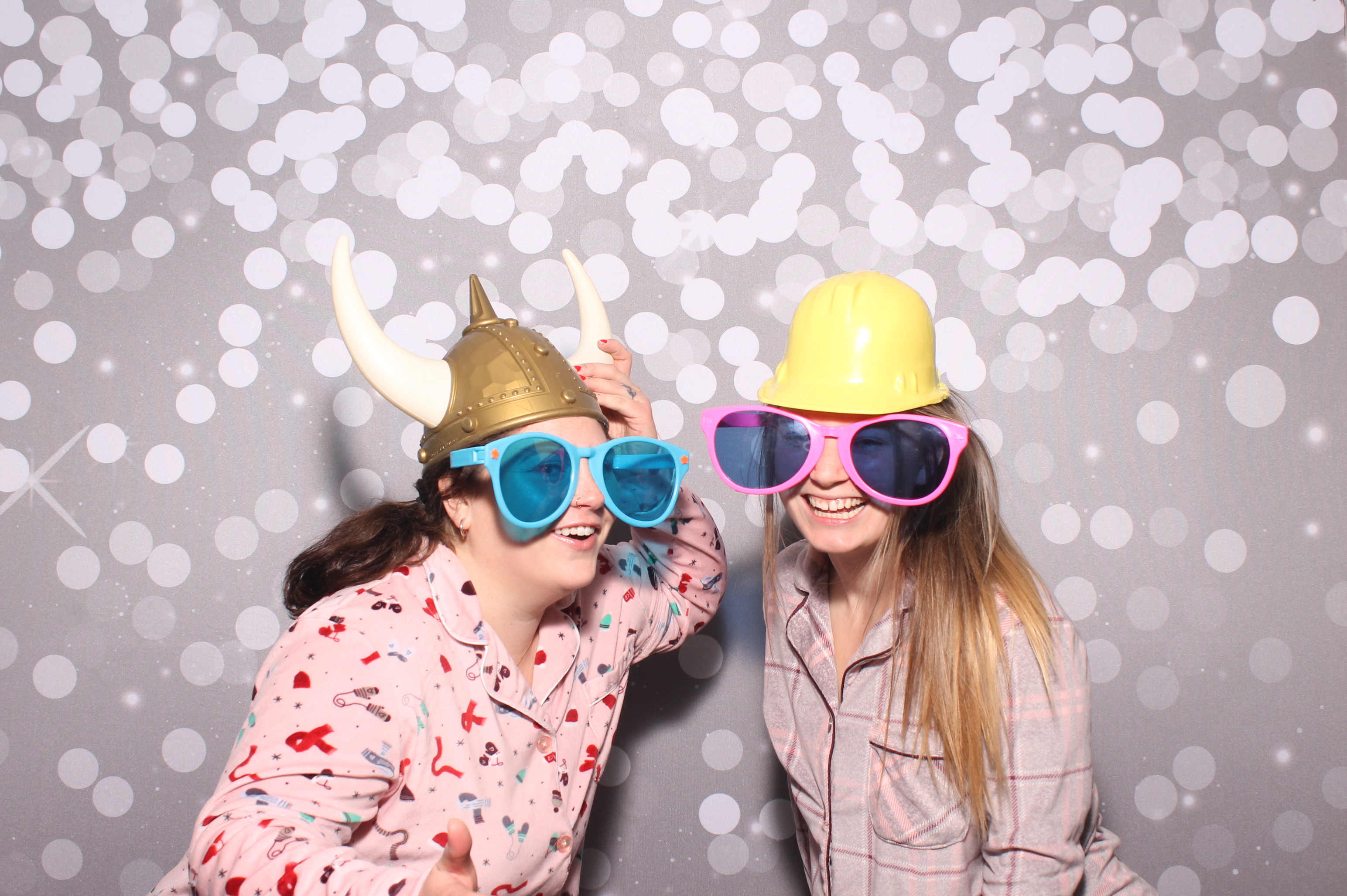 Stahl Vision Christmas Party 2024 | View more photos from the event at gallery.photoboothcincy.com/u/PhotoBoothCincy/Stahl-Vision-Christmas-Party-2024