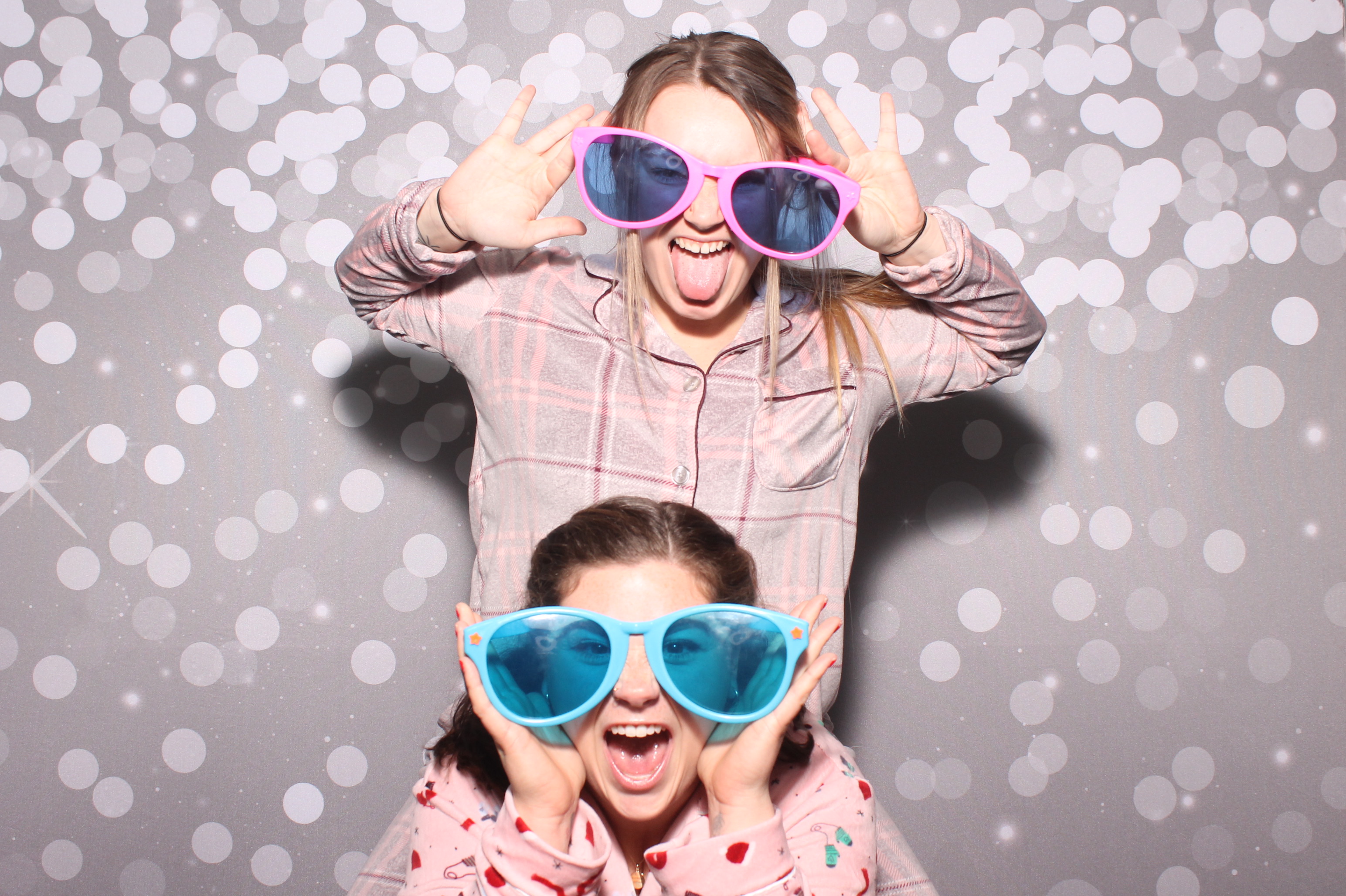 Stahl Vision Christmas Party 2024 | View more photos from the event at gallery.photoboothcincy.com/u/PhotoBoothCincy/Stahl-Vision-Christmas-Party-2024