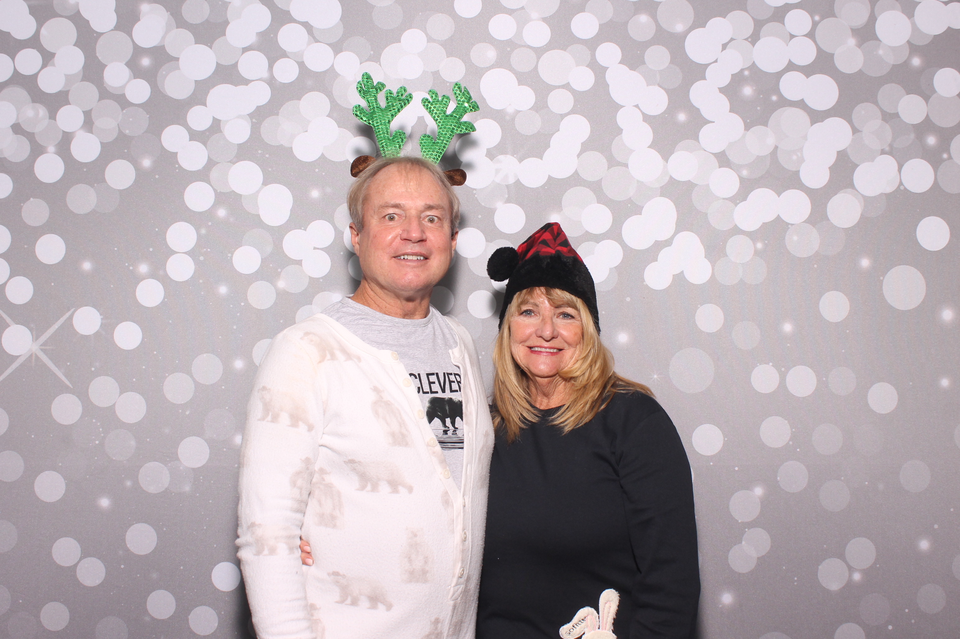 Stahl Vision Christmas Party 2024 | View more photos from the event at gallery.photoboothcincy.com/u/PhotoBoothCincy/Stahl-Vision-Christmas-Party-2024
